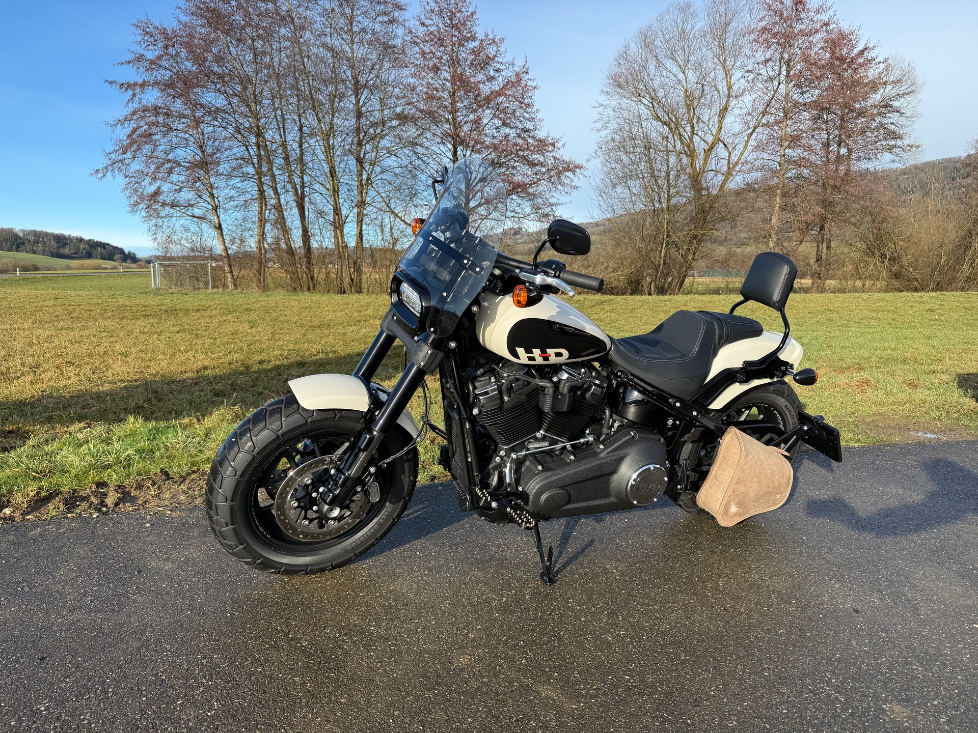 HARLEY-DAVIDSON FXFBS Fat Bob 114-showroom-element-1