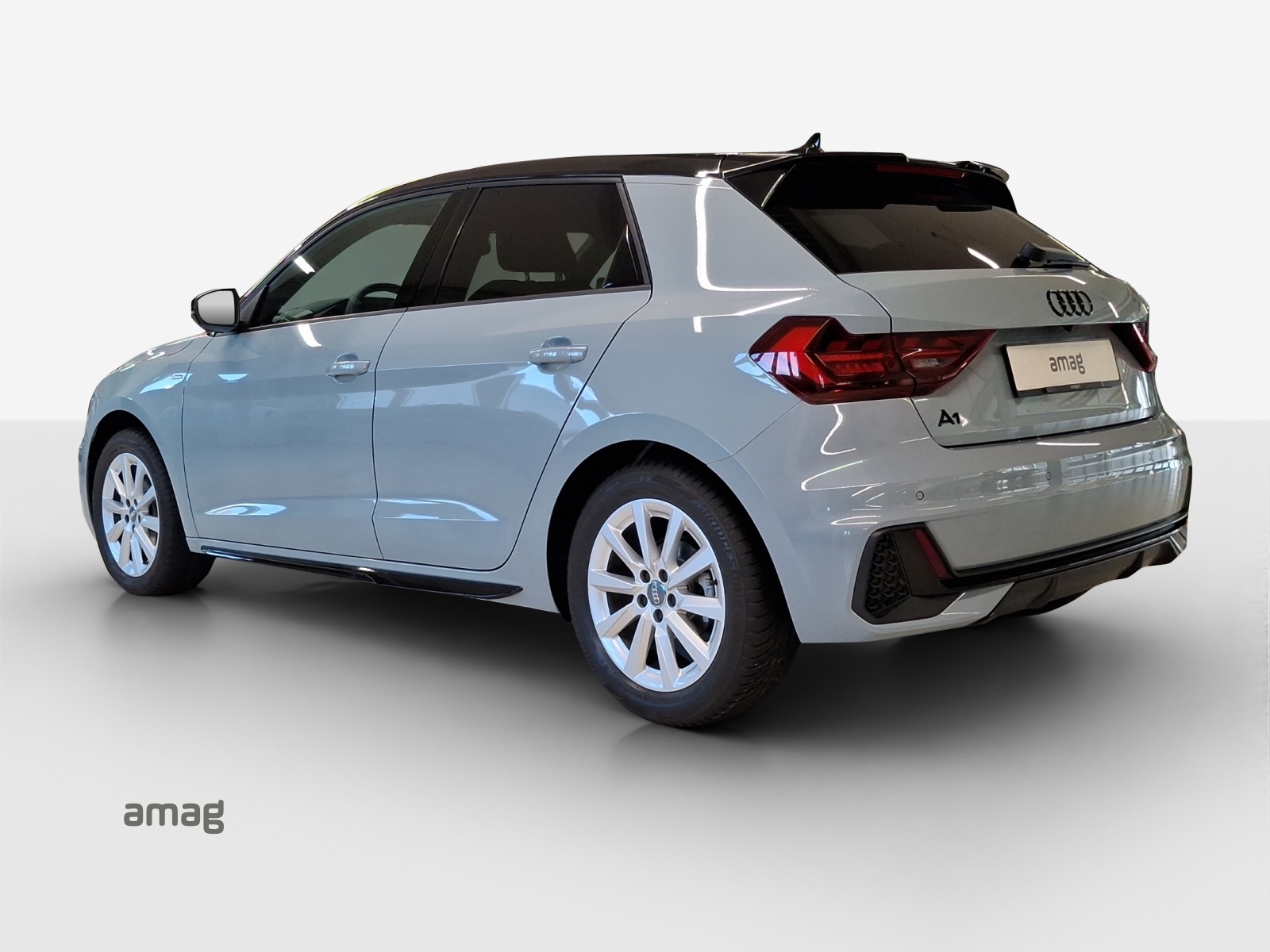 AUDI A1 Sportback 35 TFSI S Line S-tronic-image-2