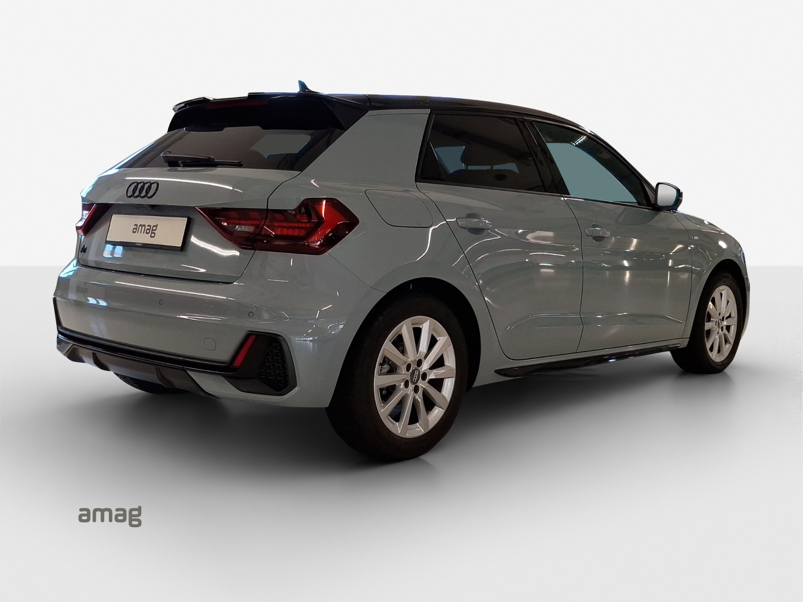 AUDI A1 Sportback 35 TFSI S Line S-tronic-image-4