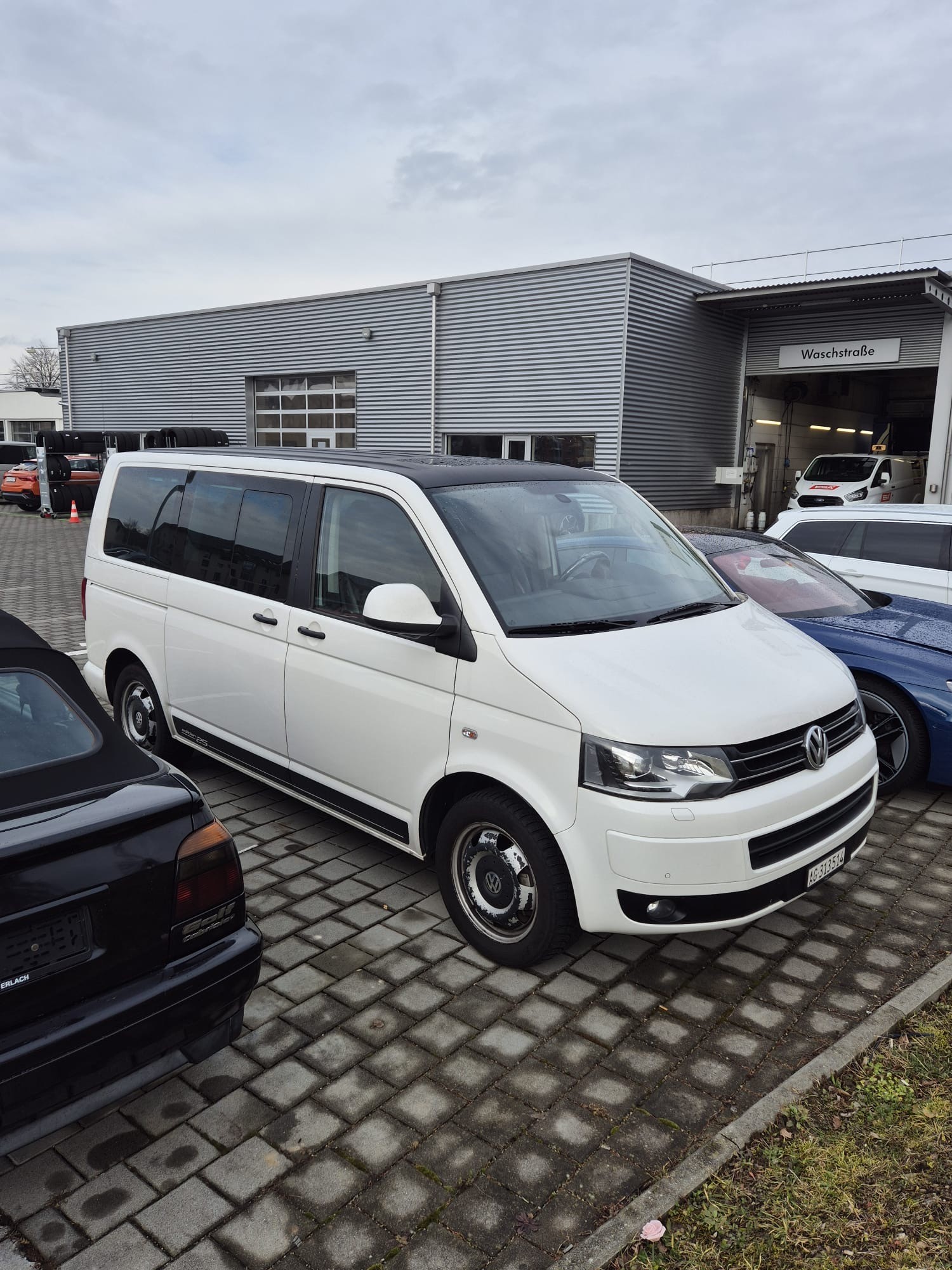 VW T5 Multivan 2.0 Bi-TDI CR CL Edition 25 4Mot. DSG-image-0