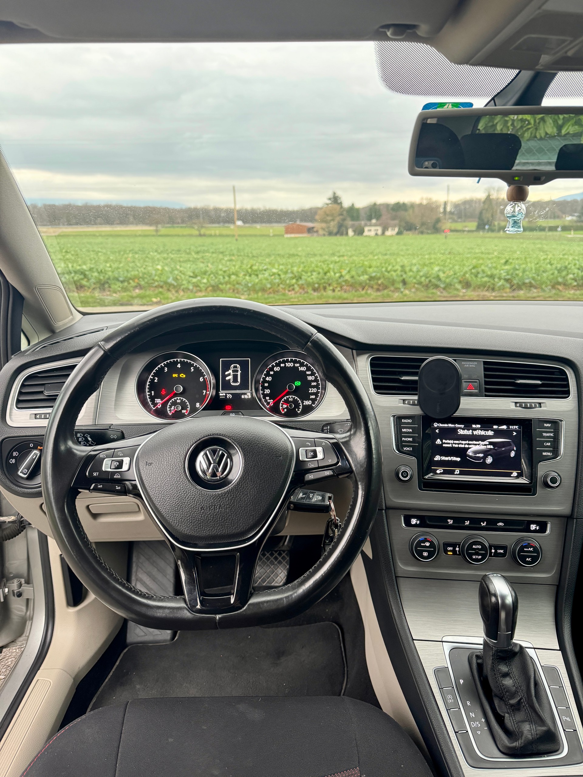 VW Golf 1.2 TSI Comfortline DSG-image-3