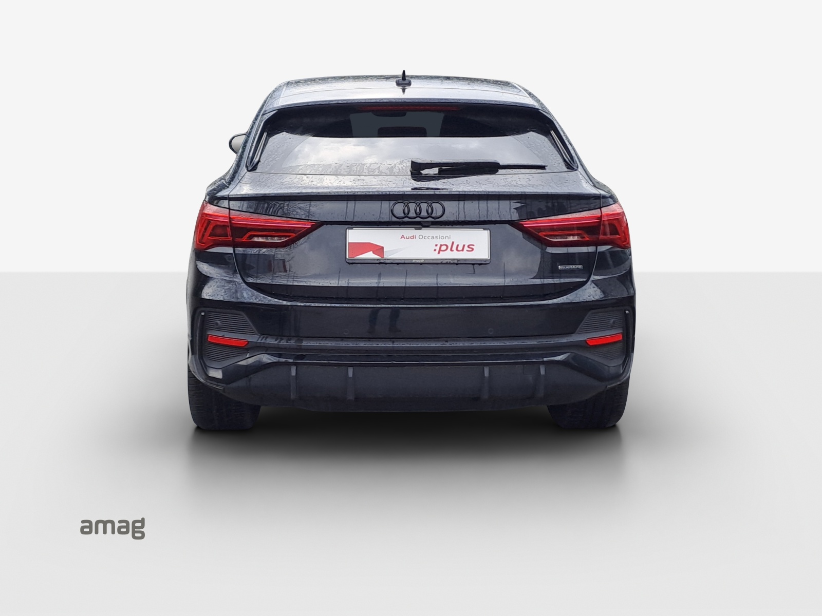AUDI Q3 Sportback 40 TFSI S line quattro S-tronic-image-3