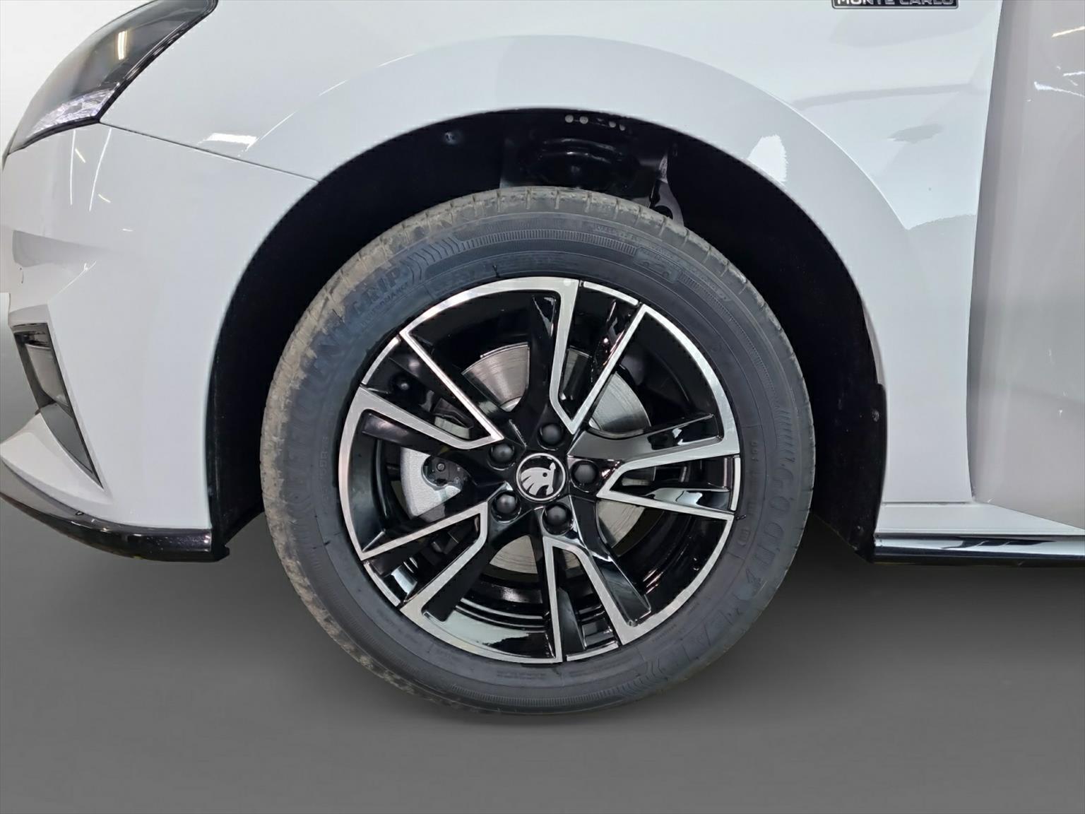 SKODA Fabia 1.0 TSI Monte Carlo DSG *5Jahre Werksgaranti-image-15