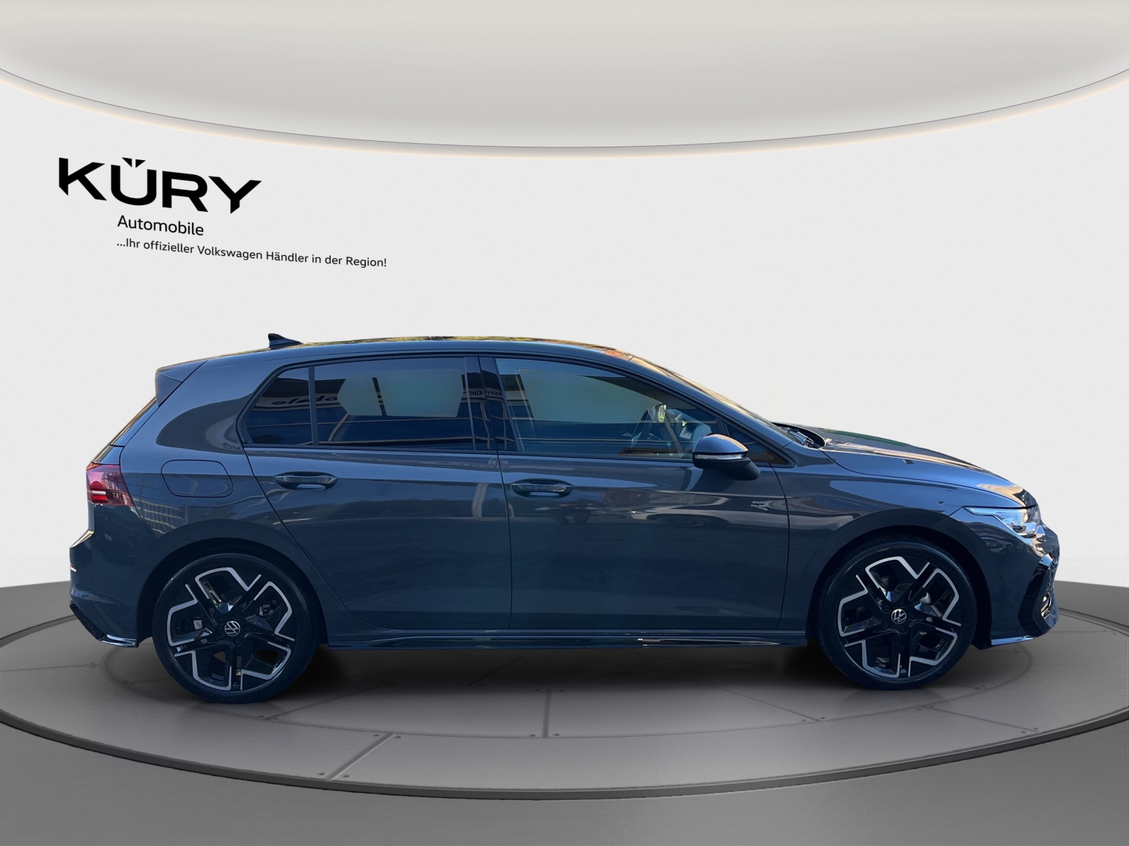 VW Golf 1.5 e TSI mHEV R-Line DSG-image-3