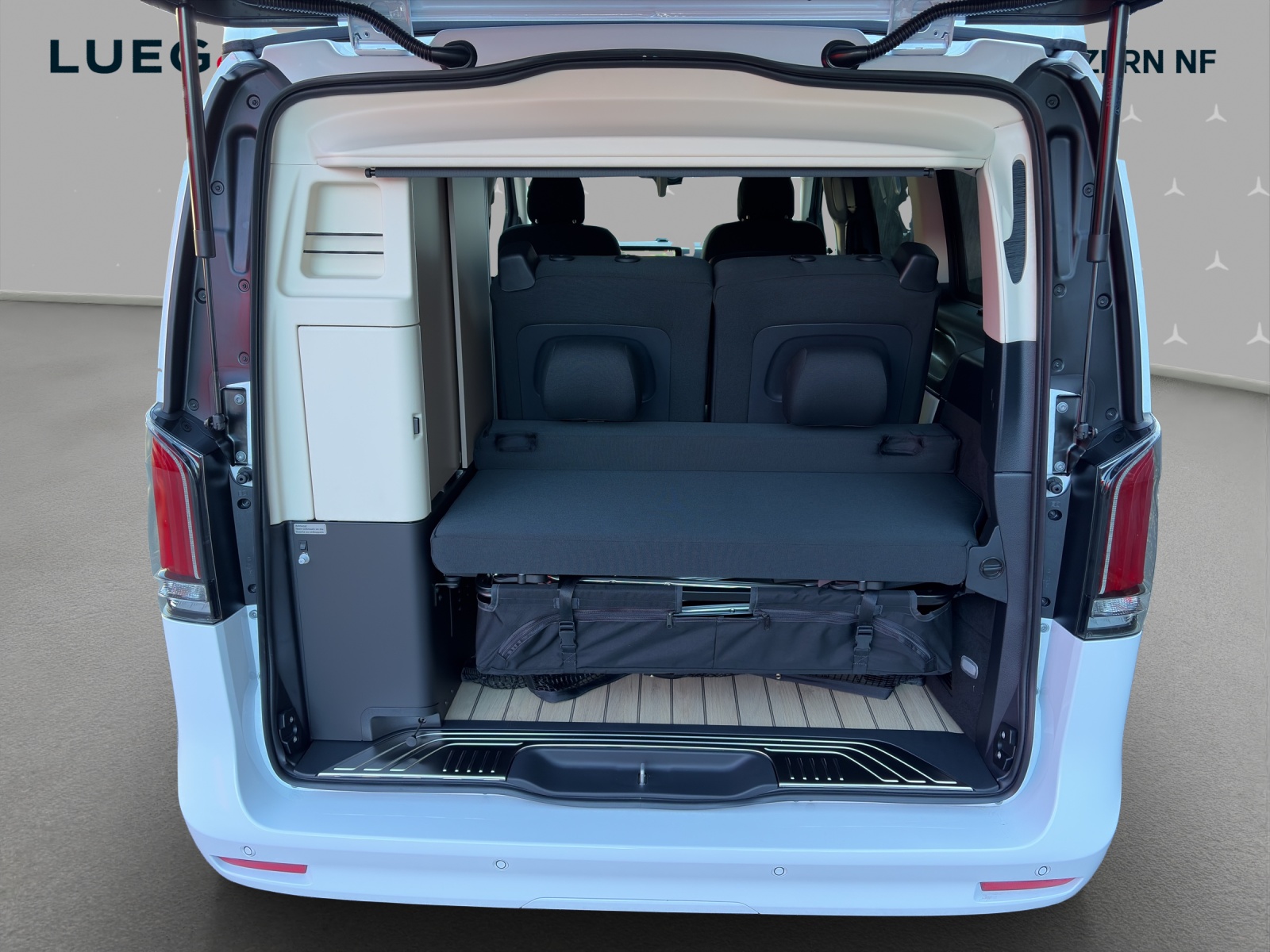 MERCEDES-BENZ Marco Polo 250 d 4M Automat-image-9