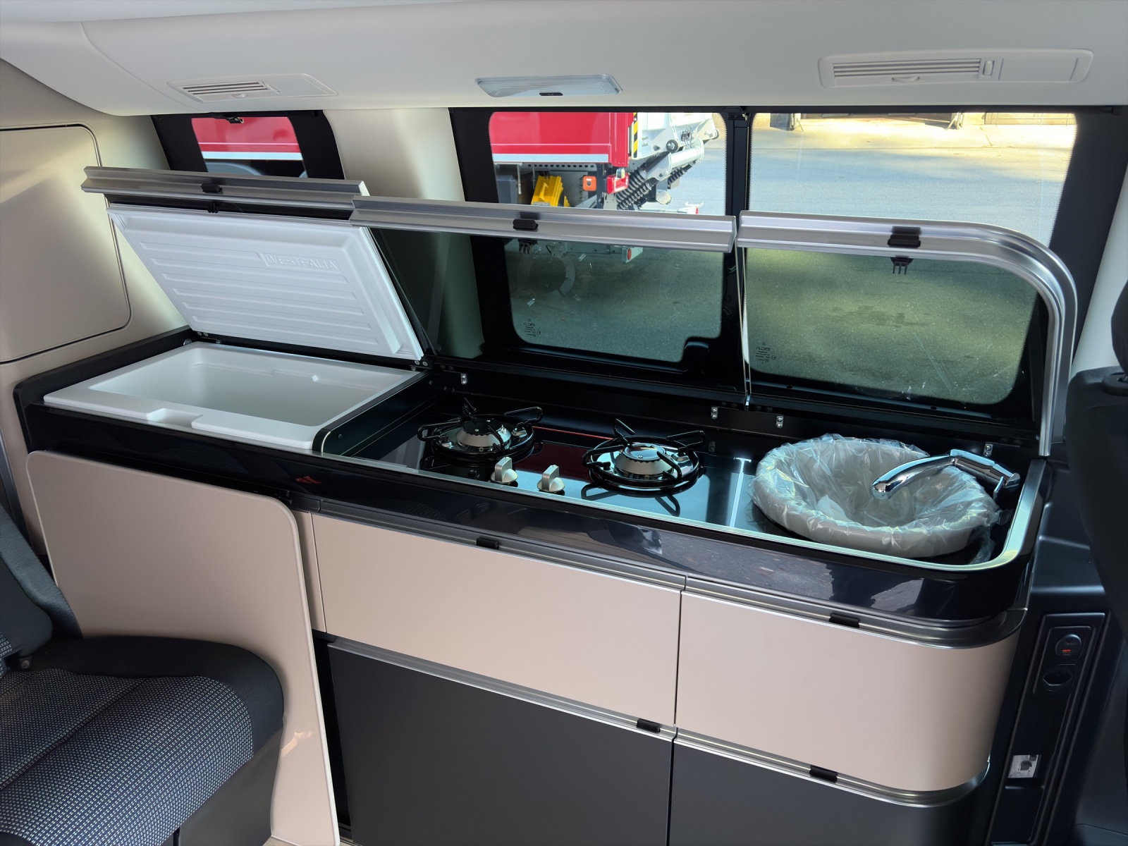 MERCEDES-BENZ Marco Polo 250 d 4M Automat-image-7