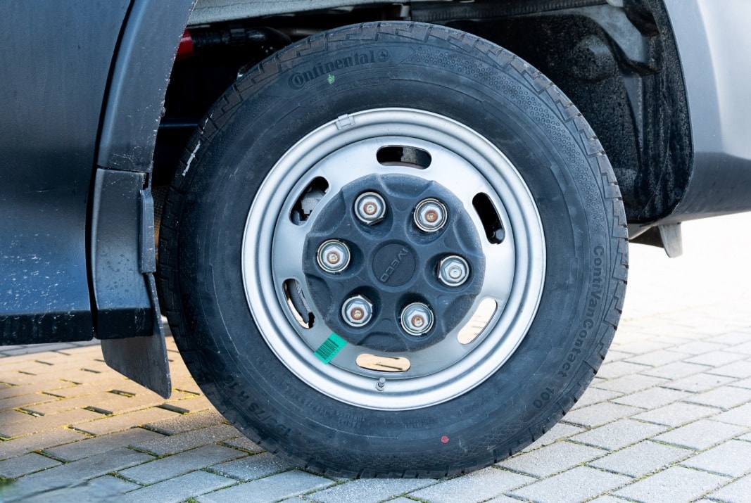 IVECO 50 C 18H A8 V 24-Sitzer-image-26