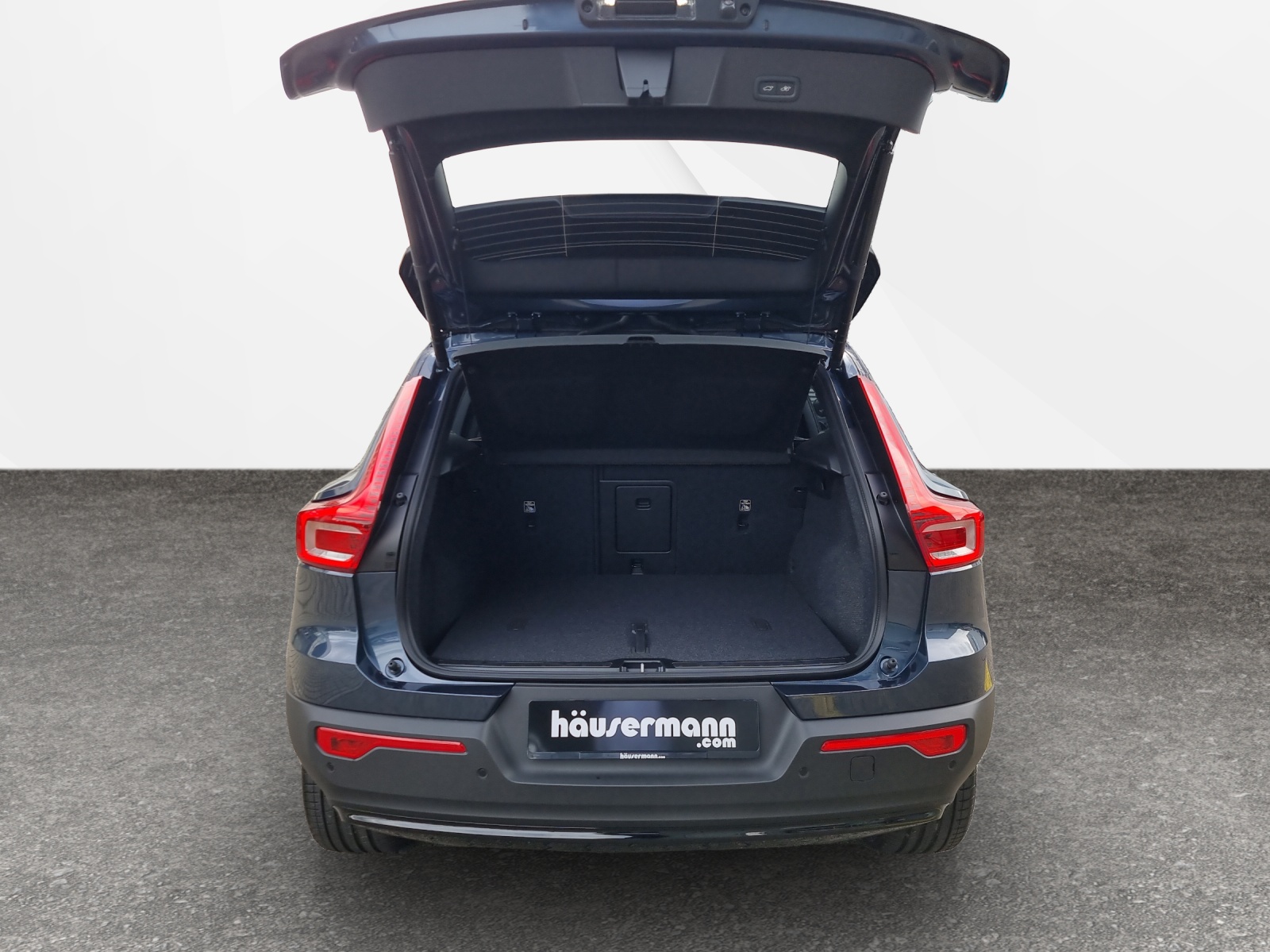 VOLVO EX40 Twin Performance Ultra AWD-image-5
