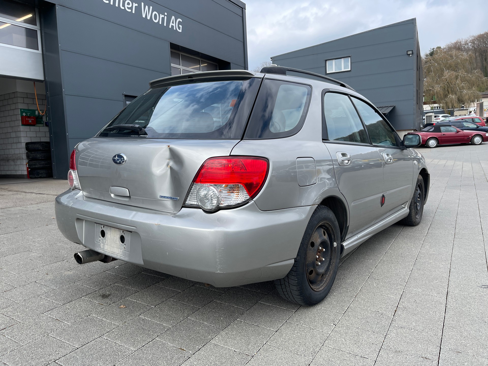 SUBARU Impreza 2.0R-image-3