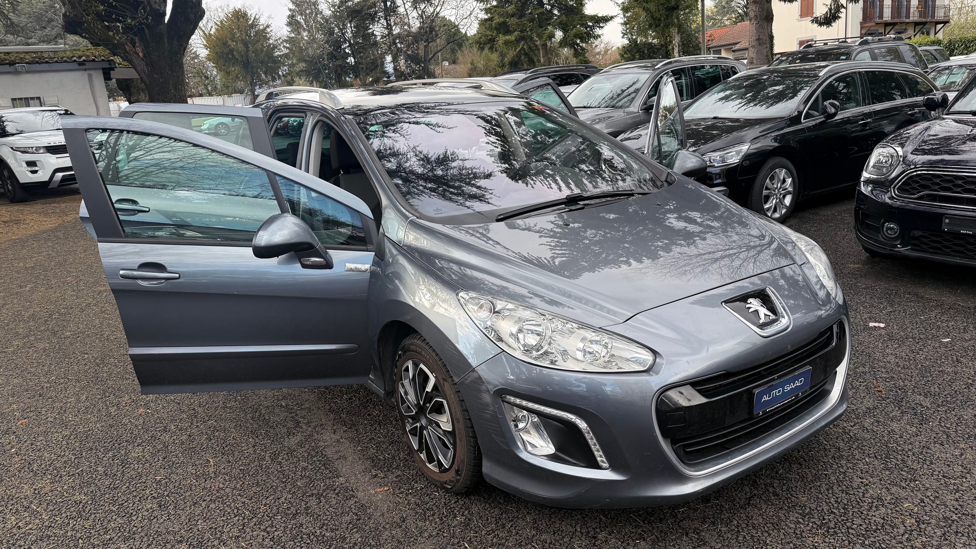 PEUGEOT 308 SW 1.6 16V Turbo Sport Pack-image-12