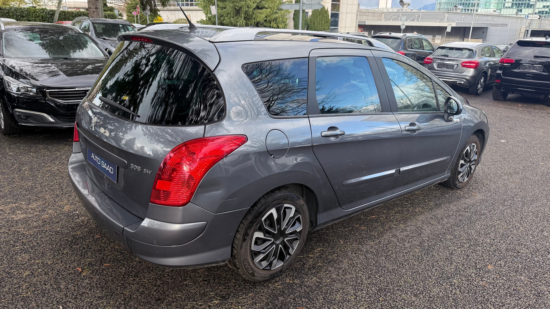 PEUGEOT 308 SW 1.6 16V Turbo Sport Pack-image-4