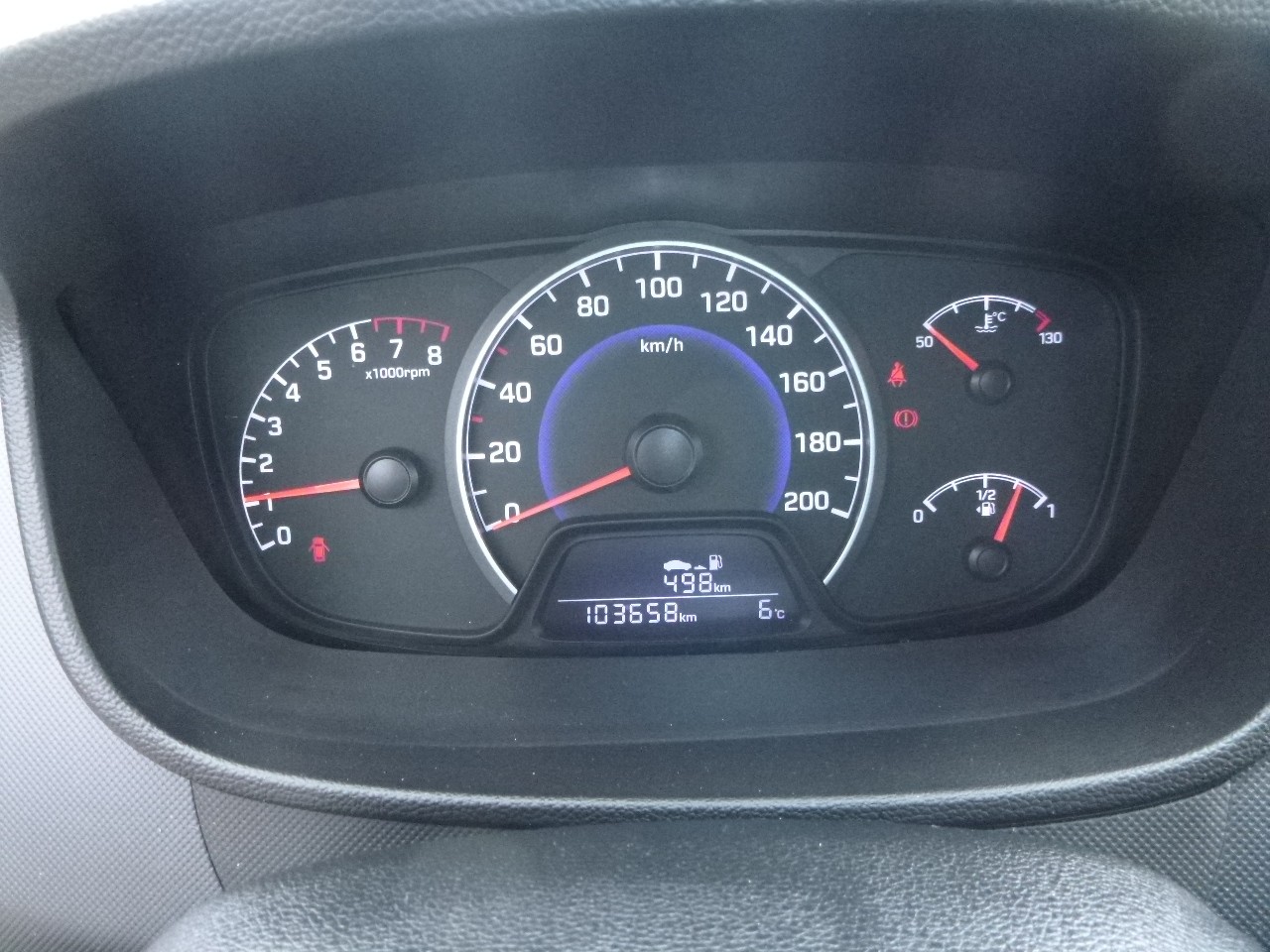 HYUNDAI i10 1.2 Vertex-image-21