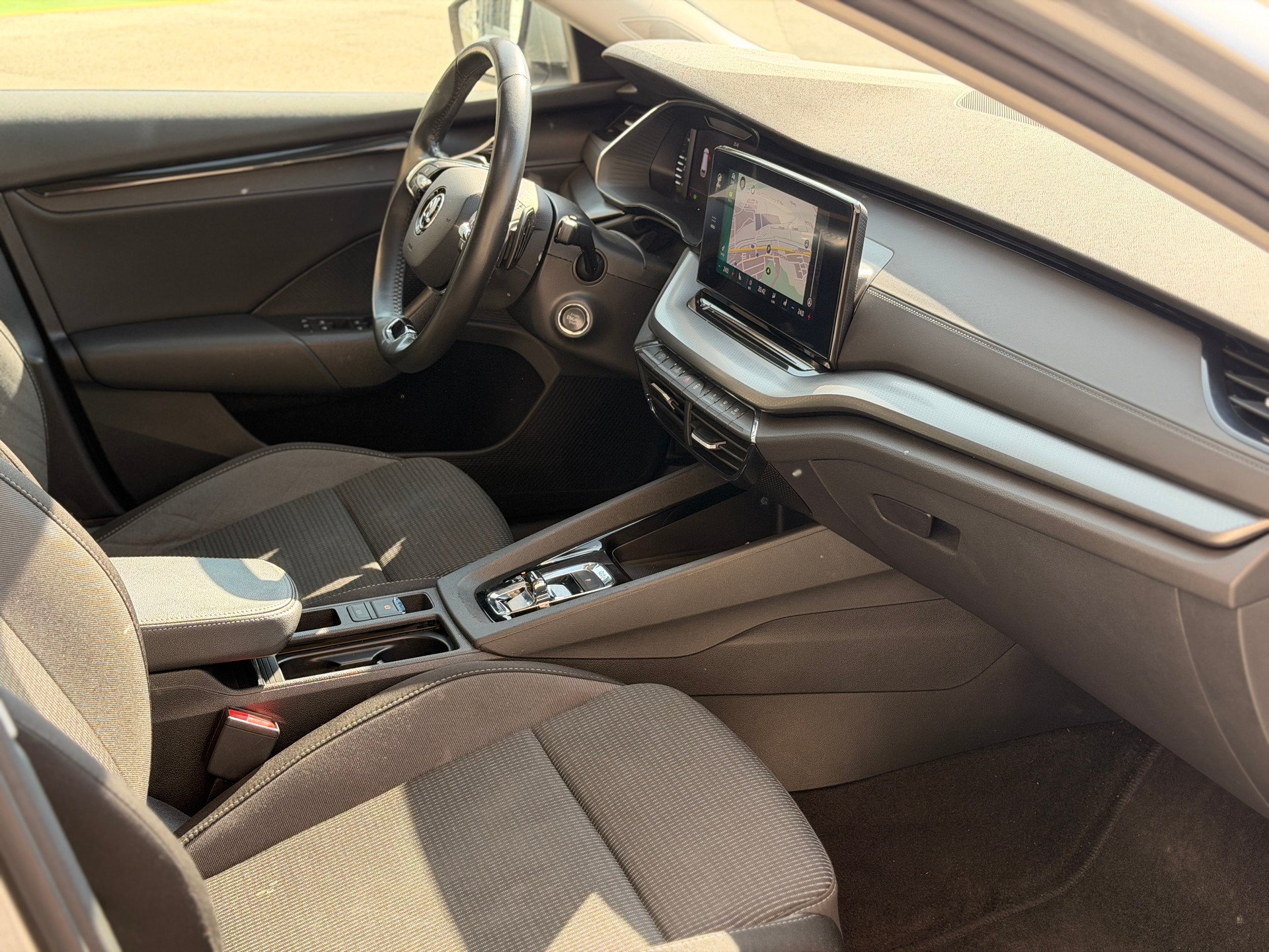 SKODA Octavia Combi 2.0 TDI DSG Ambition 4x4-image-25