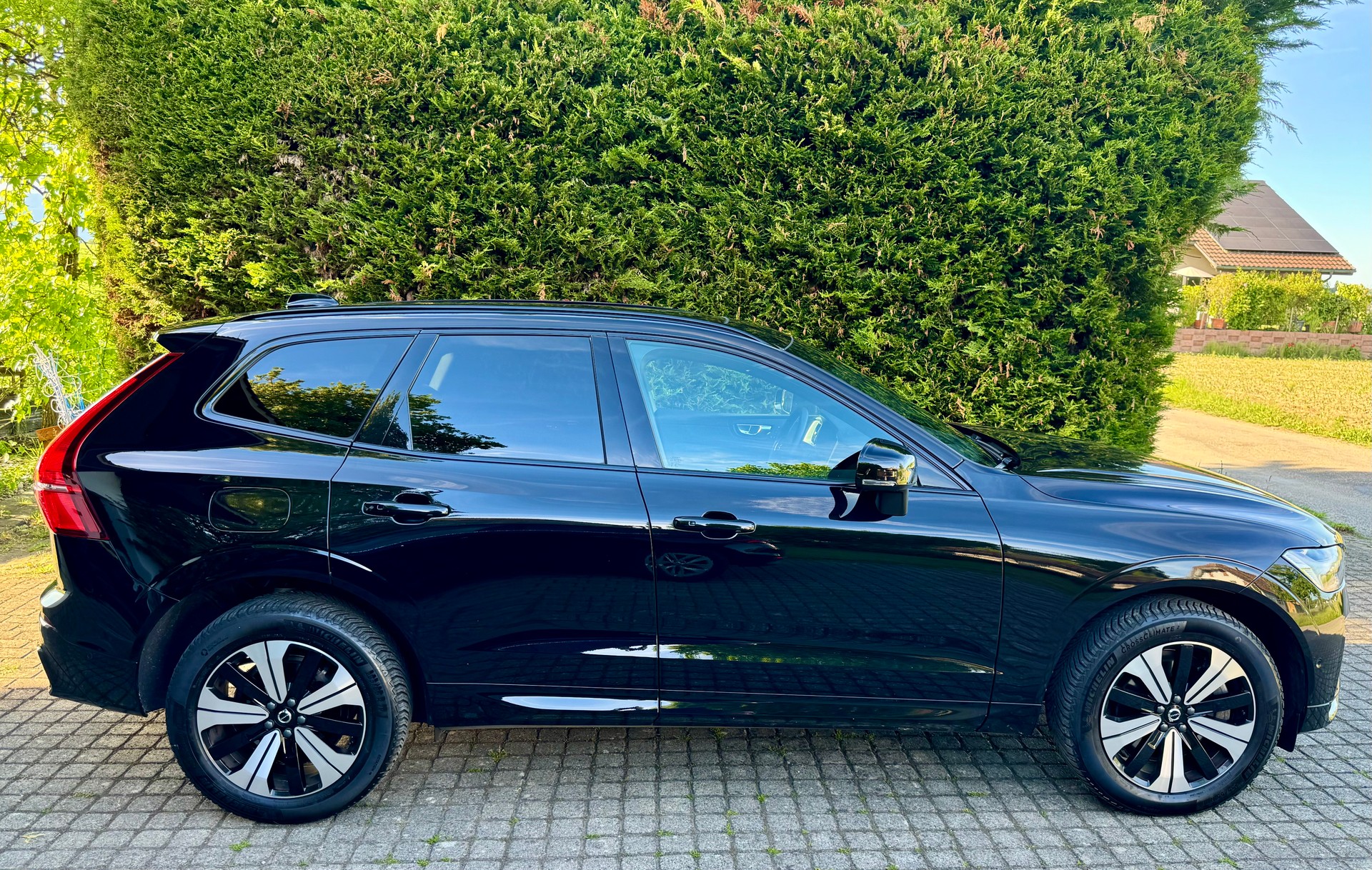 VOLVO 2.0 T6 TE Plus Dark eAWD PluginHybrid Modell 2023-image-1