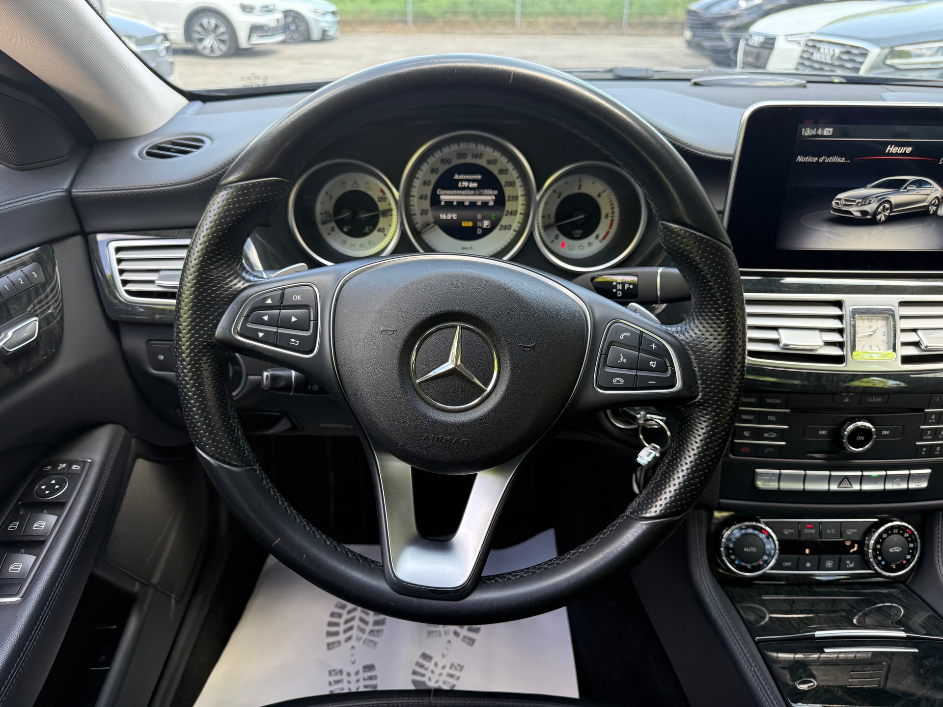 MERCEDES-BENZ CLS 350 d 4Matic 9G-Tronic-image-9