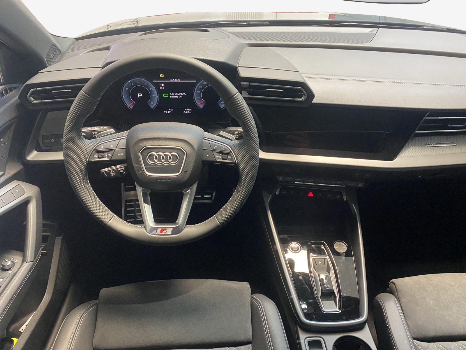 AUDI A3 Sportback TFSI 110 kW S line Attraction S tronic-image-8