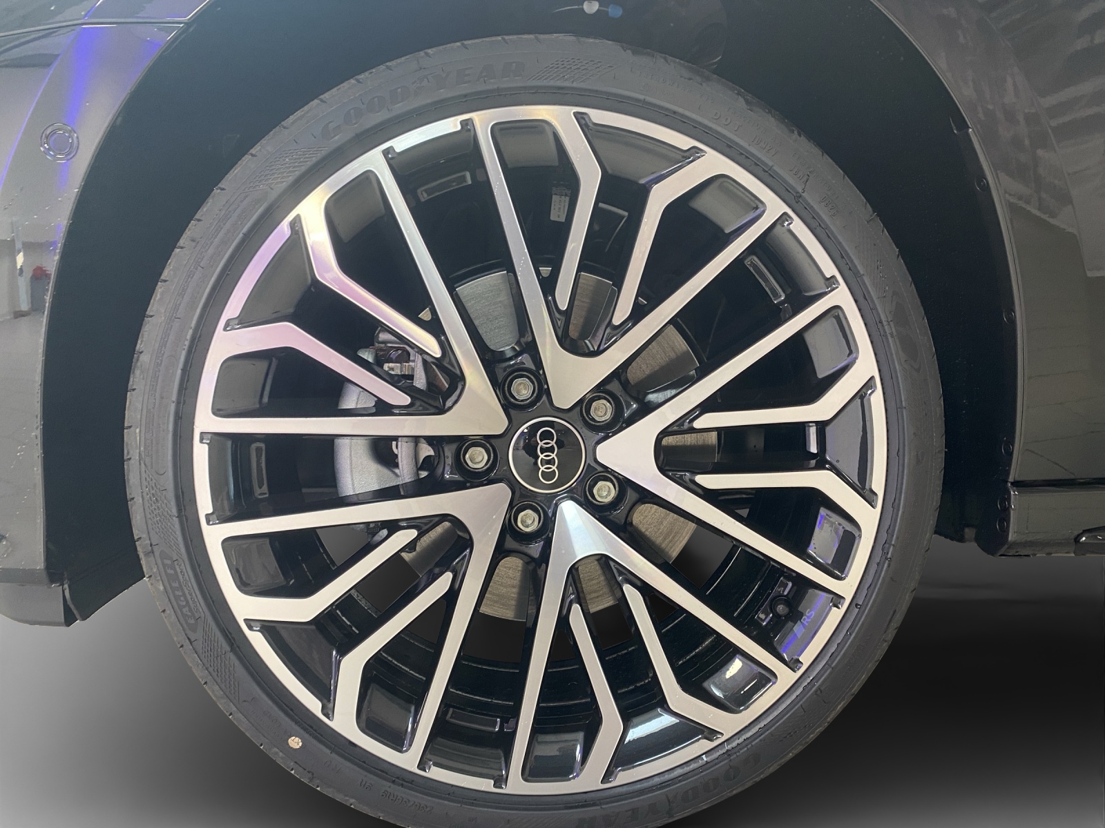 AUDI A3 Sportback TFSI 110 kW S line Attraction S tronic-image-15