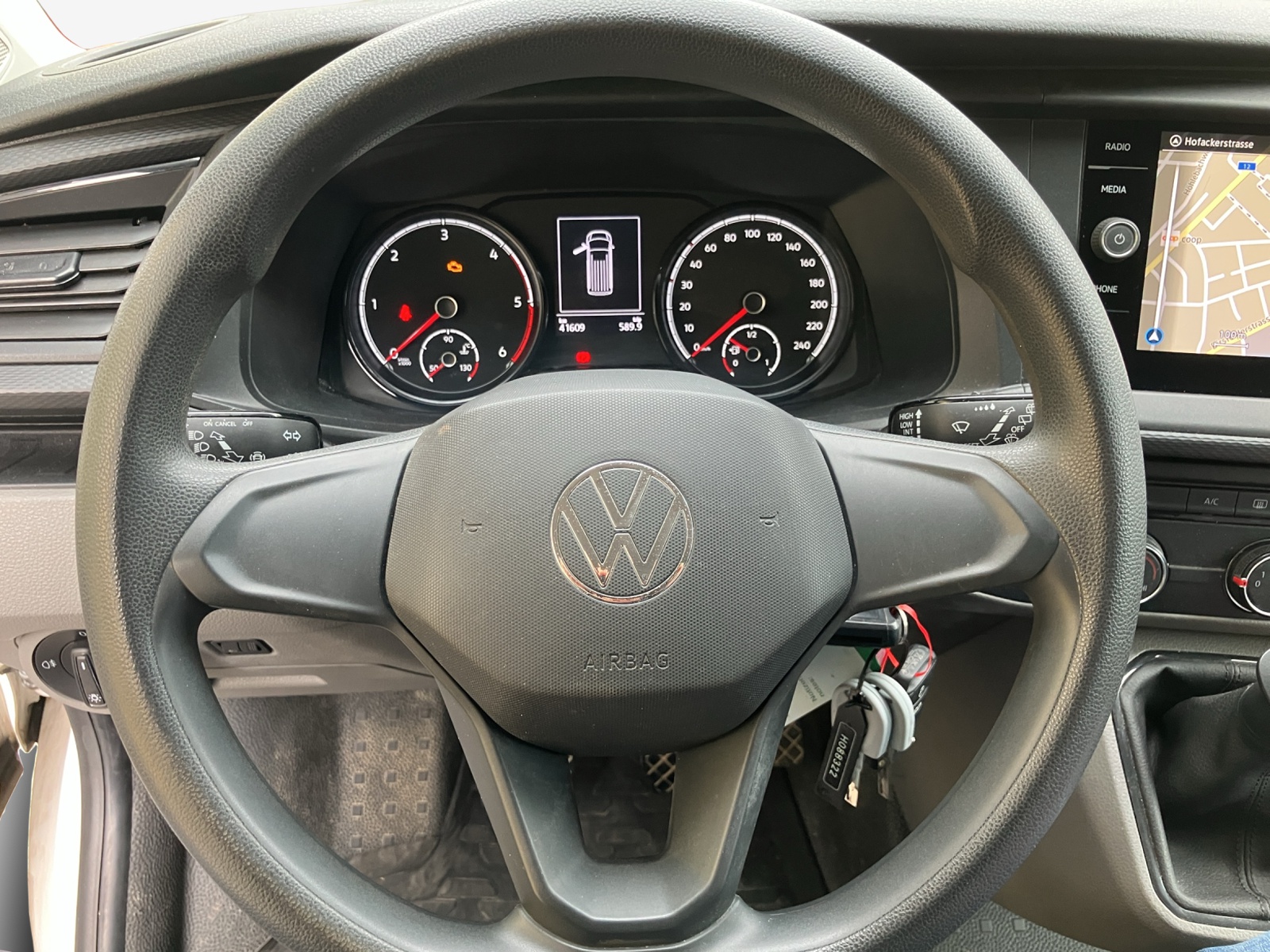 VW T6.1 2.0 TDI Envia Pure-image-9