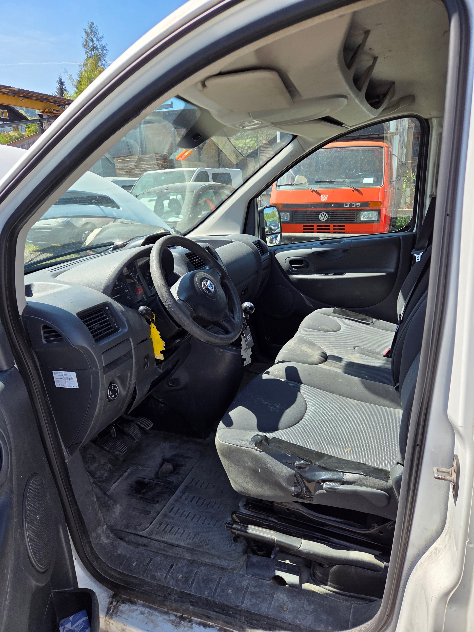 TOYOTA Proace 2.0D Panel Van Terra L2H1-image-5