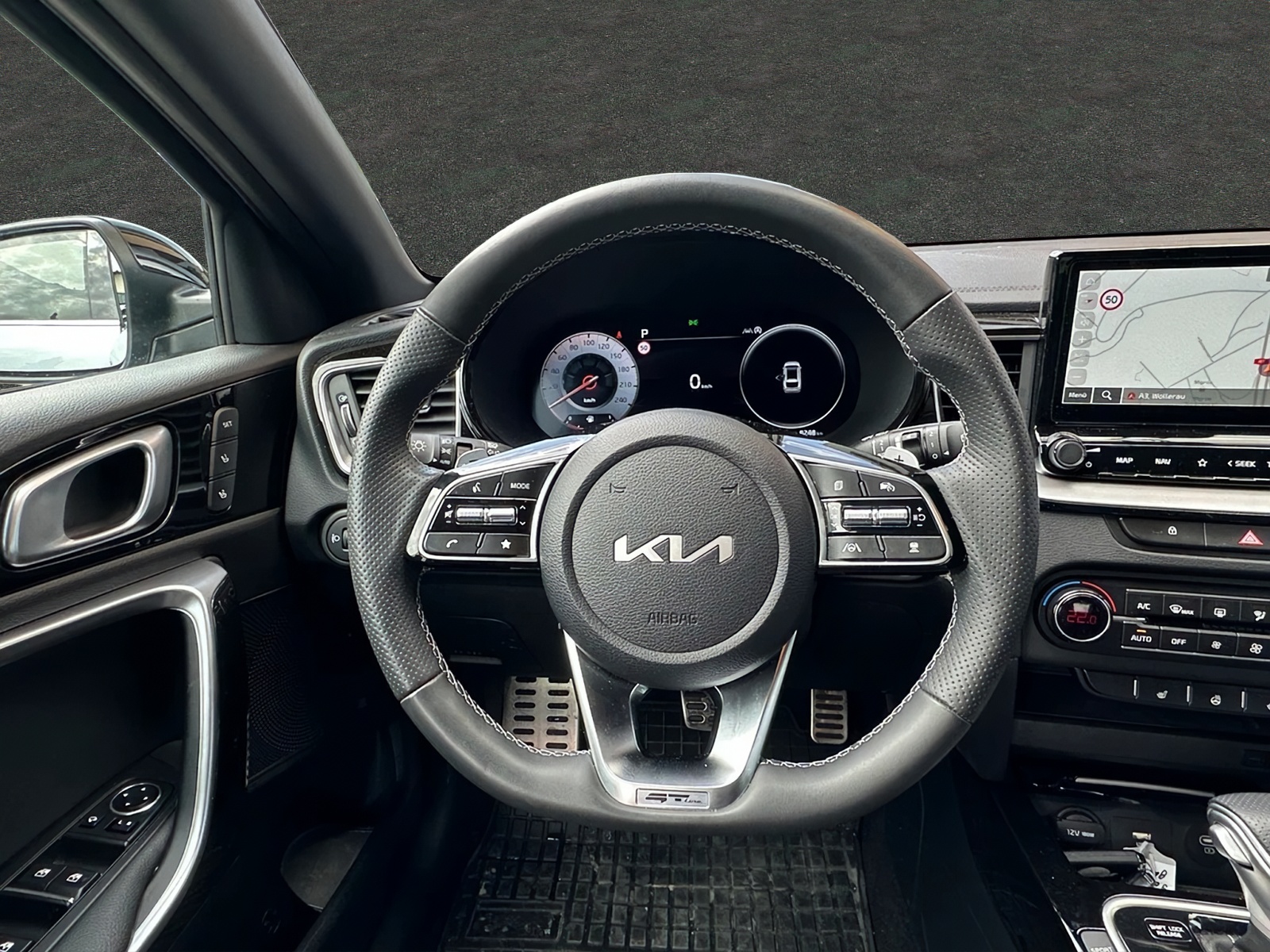 KIA ProCeed 1.5 T-GDi MHEV GT-Line DCT-image-8