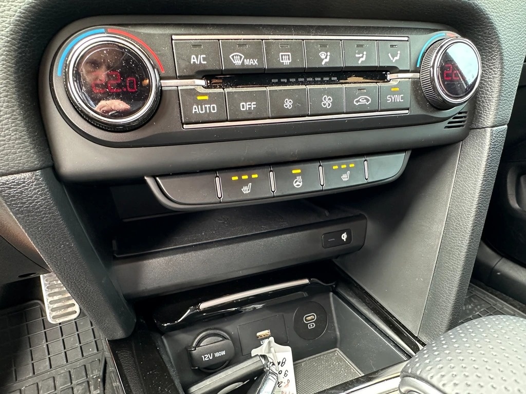 KIA ProCeed 1.5 T-GDi MHEV GT-Line DCT-image-13