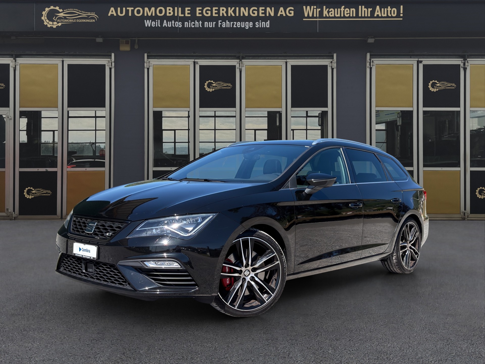 SEAT Leon ST 2.0 TSI 300 Cupra 4Drive DSG-image-0