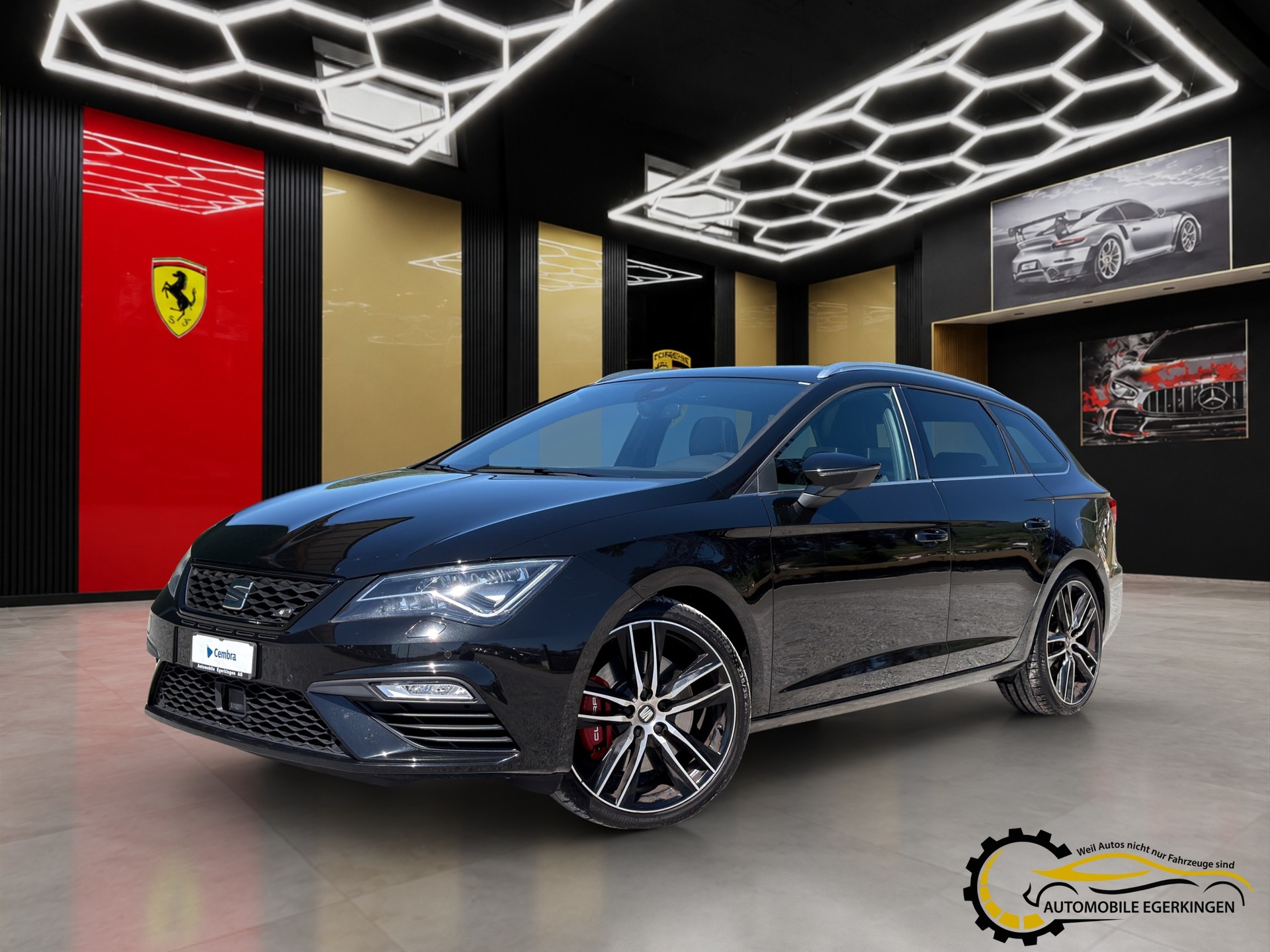 SEAT Leon ST 2.0 TSI 300 Cupra 4Drive DSG-image-0