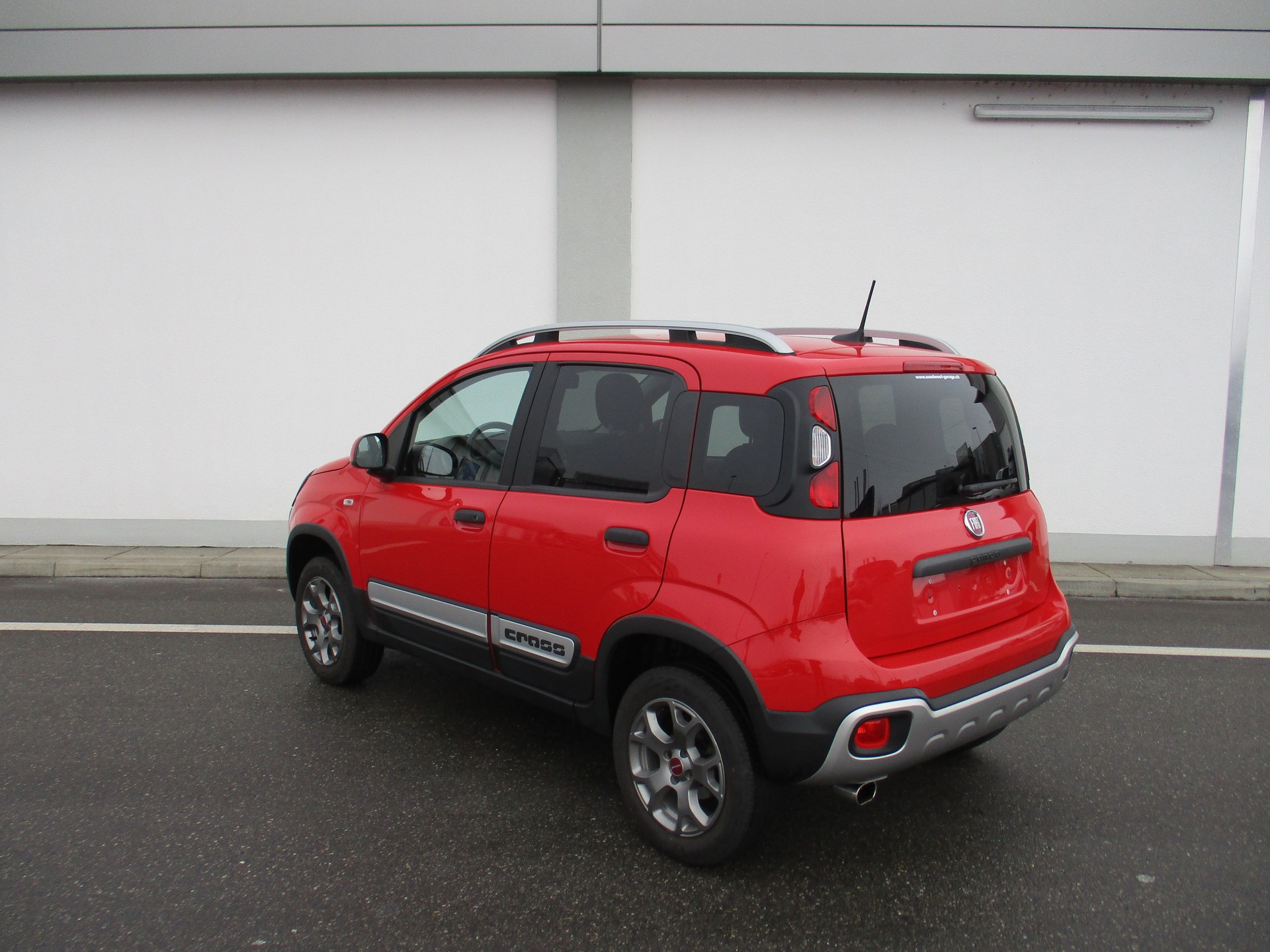 FIAT Panda 0.9 TwinAir Cross 4x4-image-2