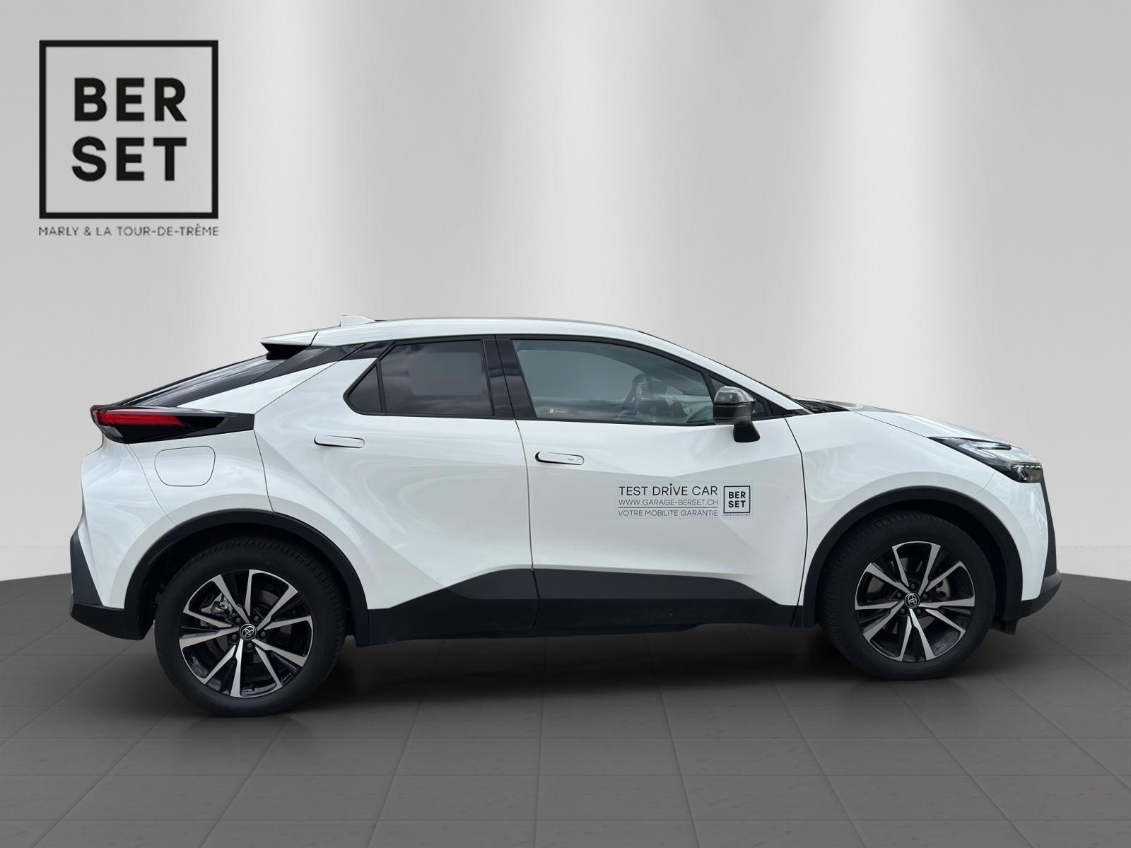TOYOTA C-HR 2.0 PHEV Swiss Edition-image-4