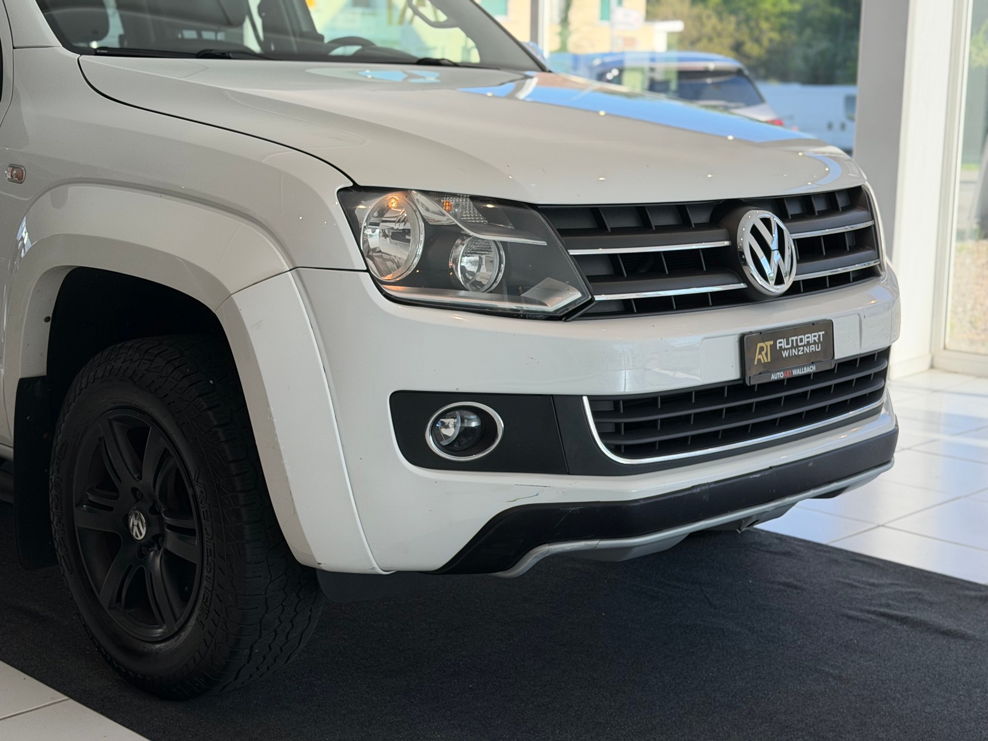VW Amarok 2.0 BiTDI Highline 4Motion permanent-showroom-element-3
