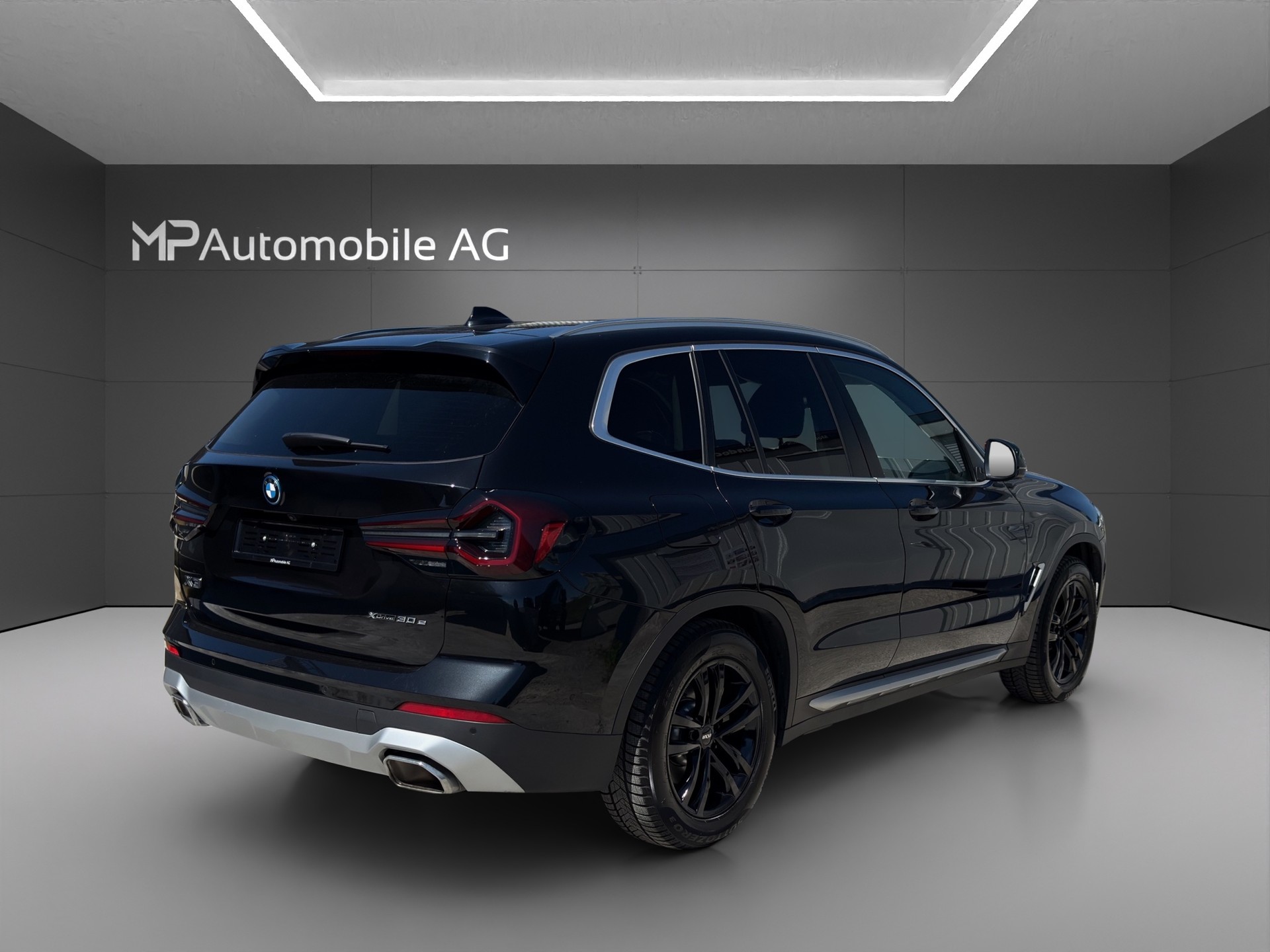 BMW X3 xDrive 30e-image-2