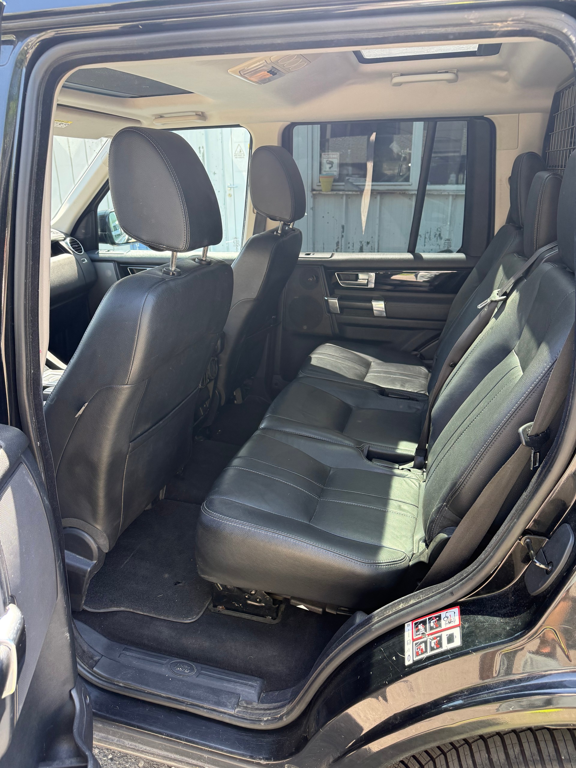 LAND ROVER 3.0 SDHV6 HSE-image-7