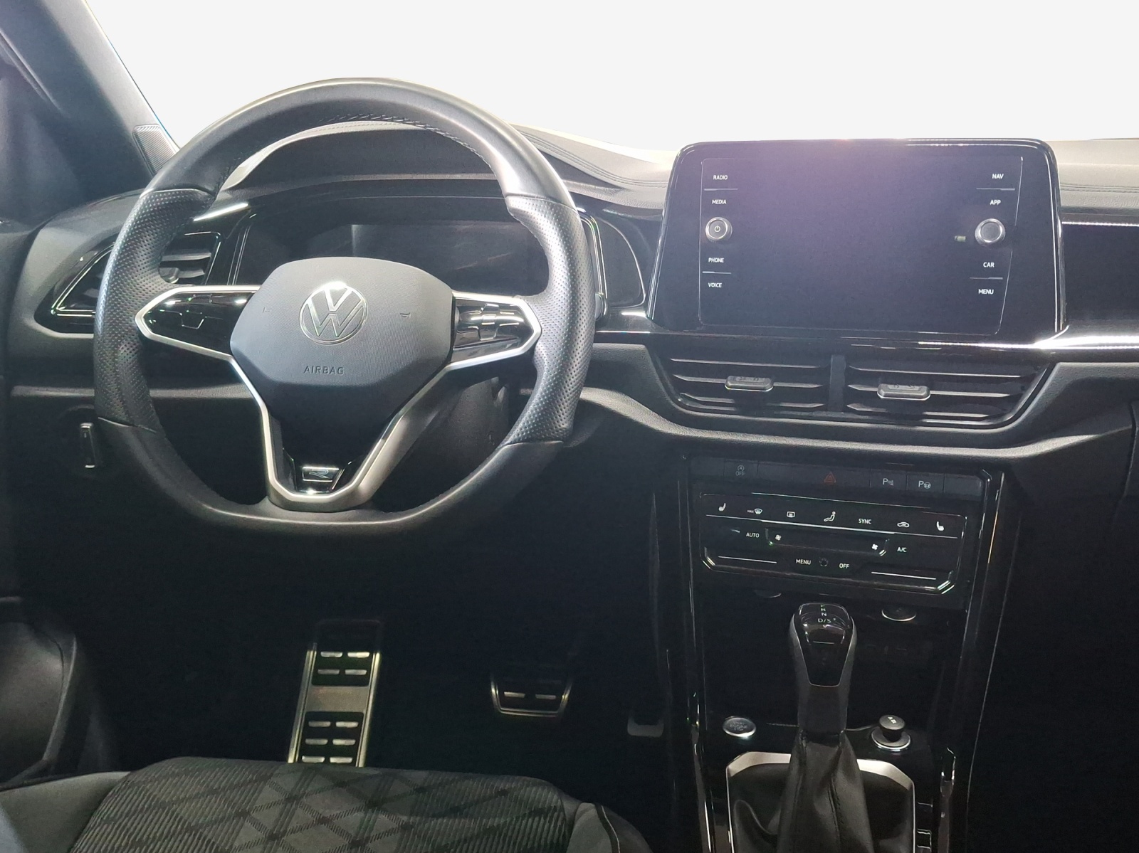 VW T-Roc 1.5 TSI EVO R-Line DSG-image-8