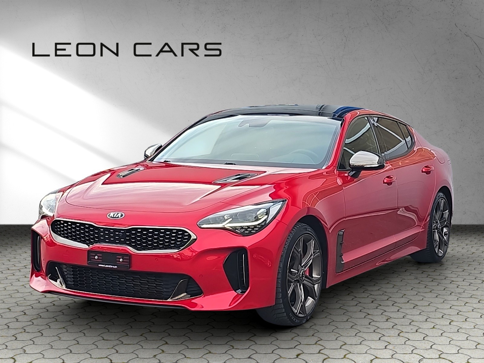 KIA Stinger 3.3 T-GDi GT Automat AWD-image-0