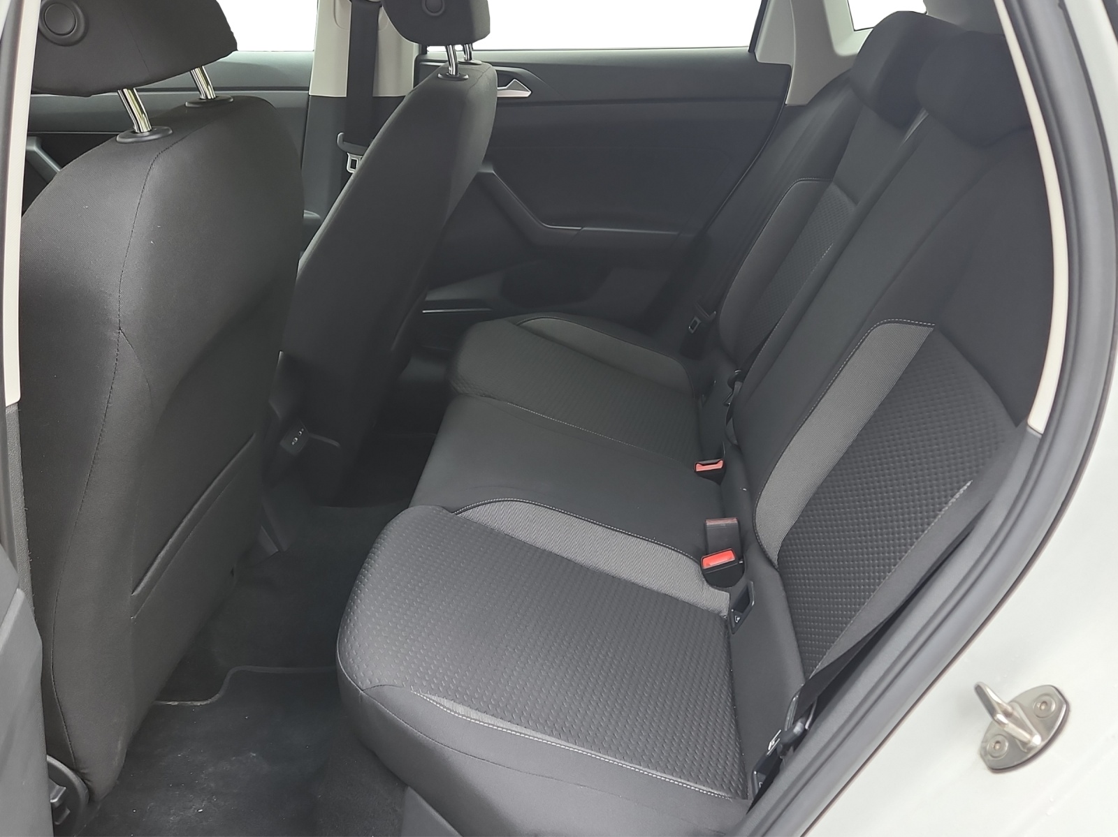 VW Polo 1.0 TSI Life-image-13