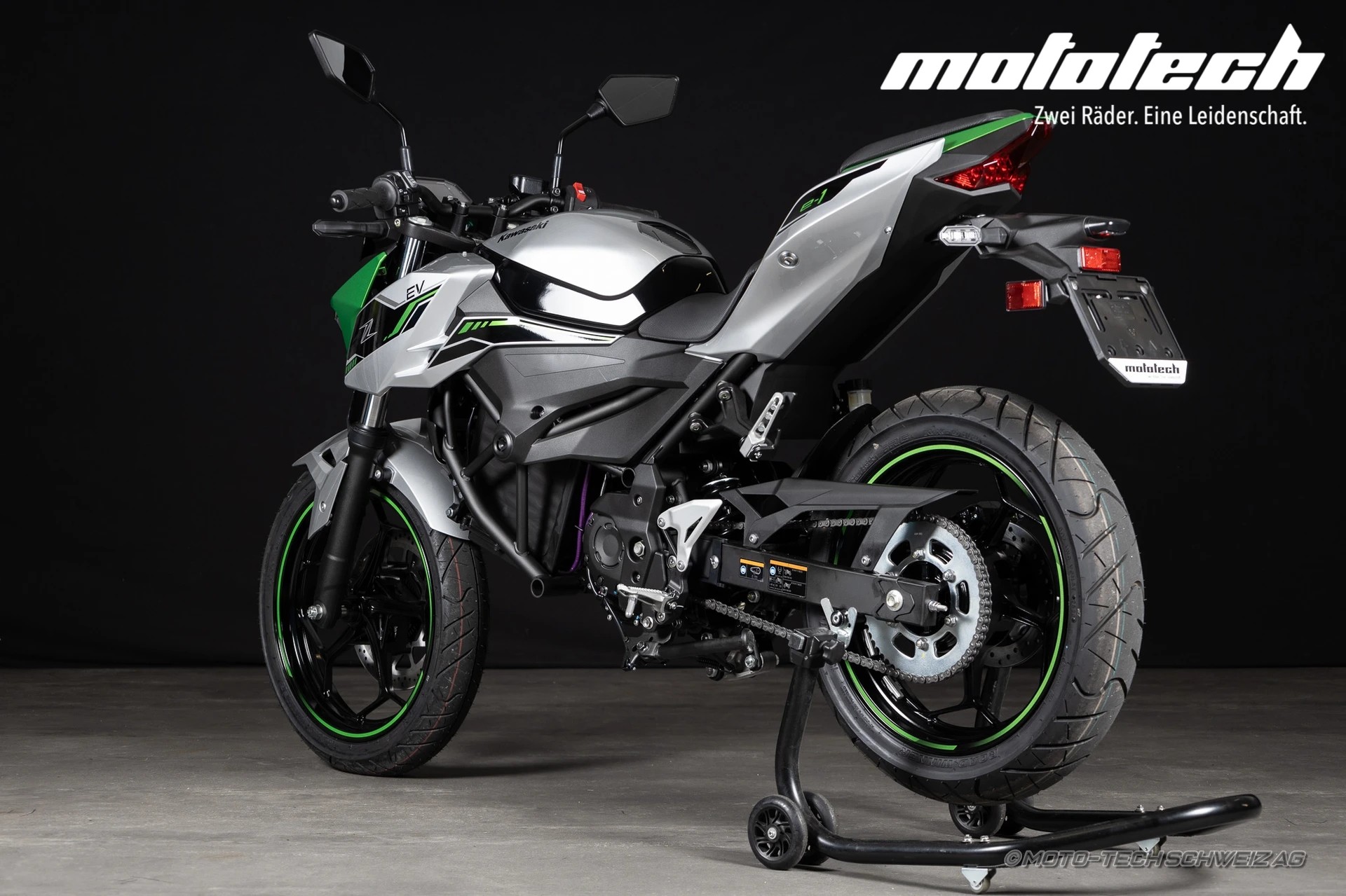 KAWASAKI Z E-1-showroom-element-3