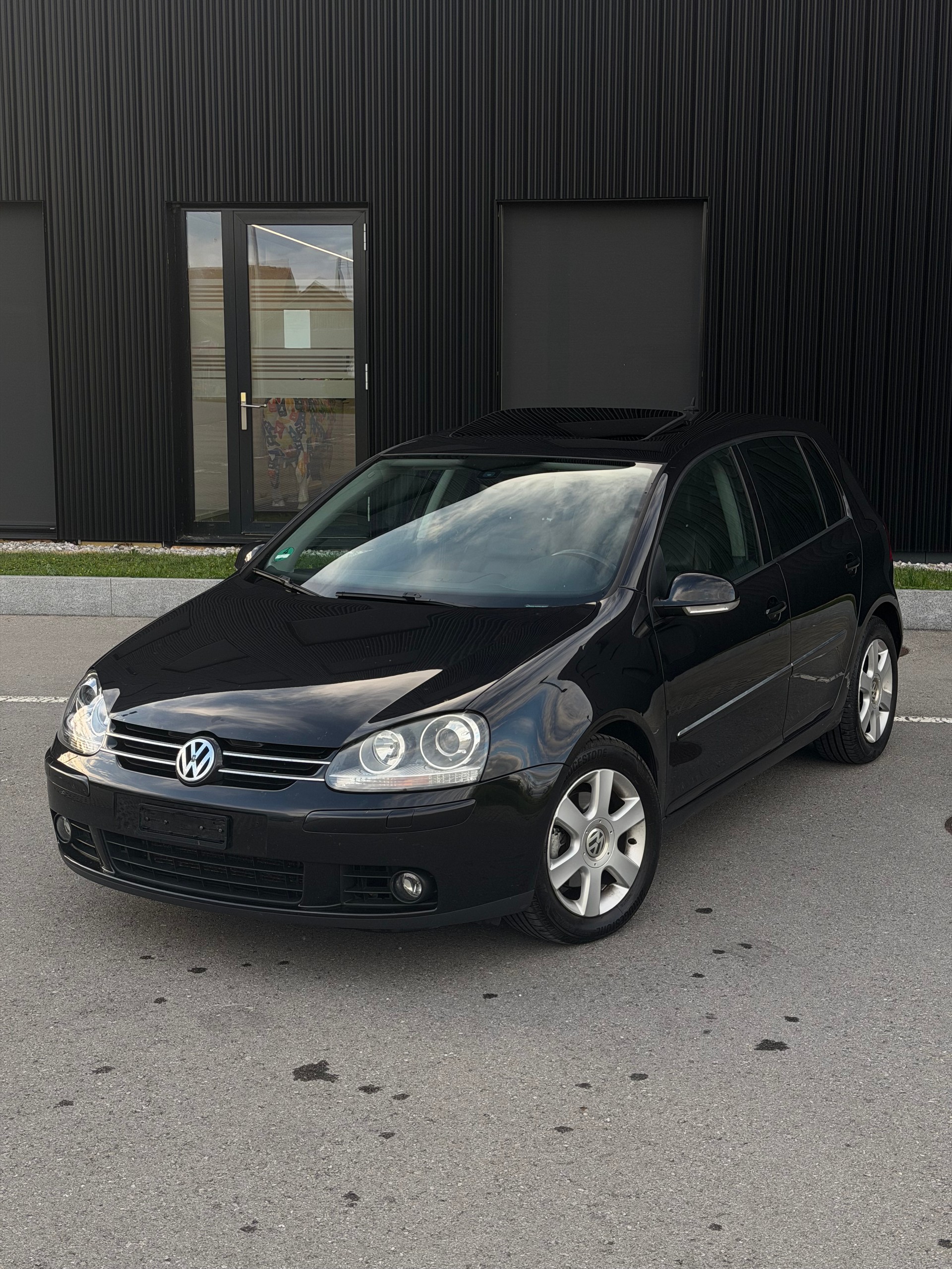VW Golf 2.0 TDI Comfortline 4Motion-image-13