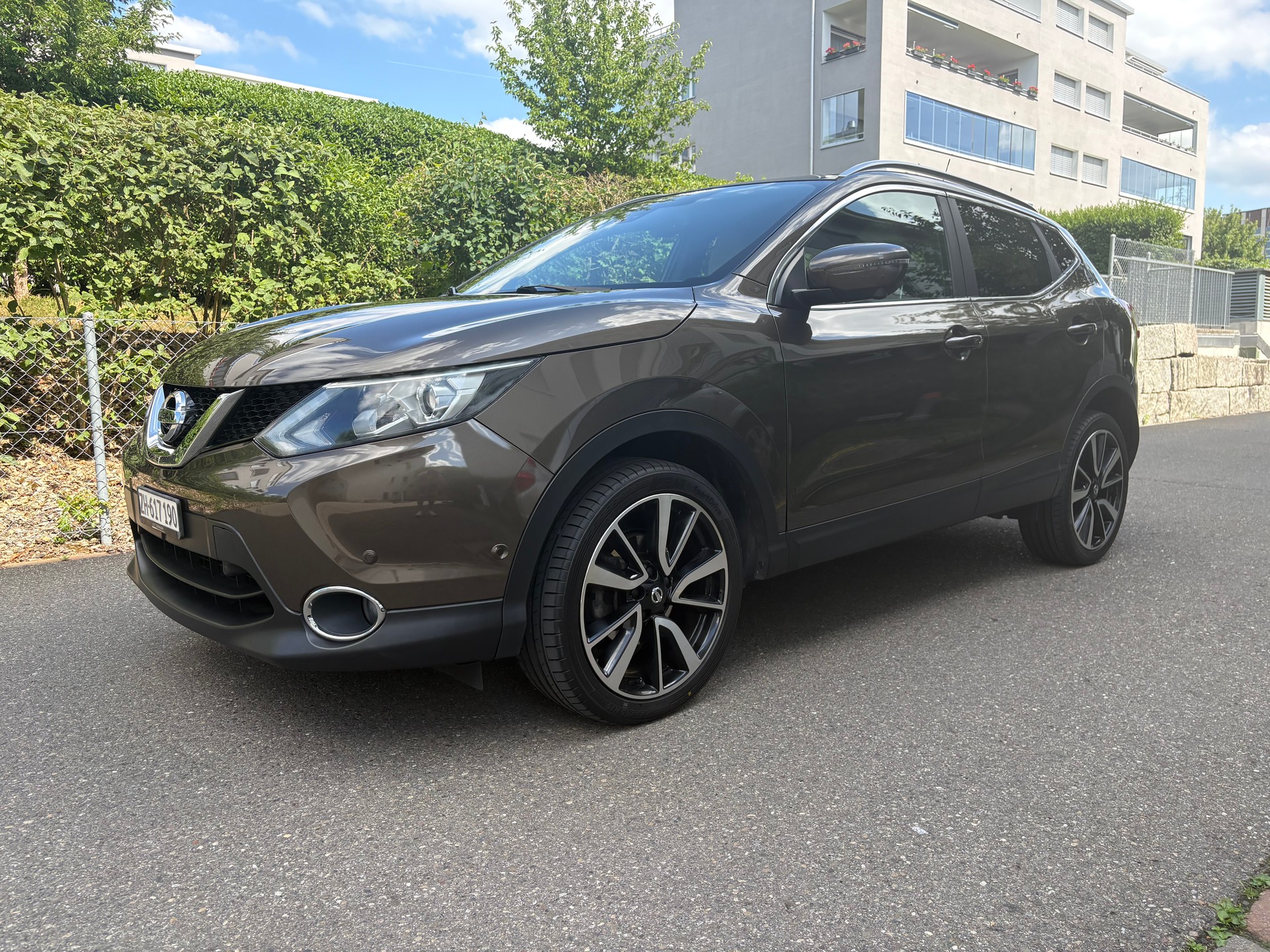 NISSAN 1.6 DIG-T 163 Swiss Edition-image-0