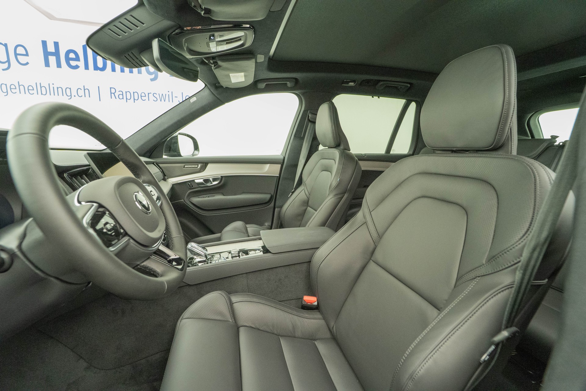 VOLVO XC90 2.0 T8 TE Black Edition eAWD-image-7
