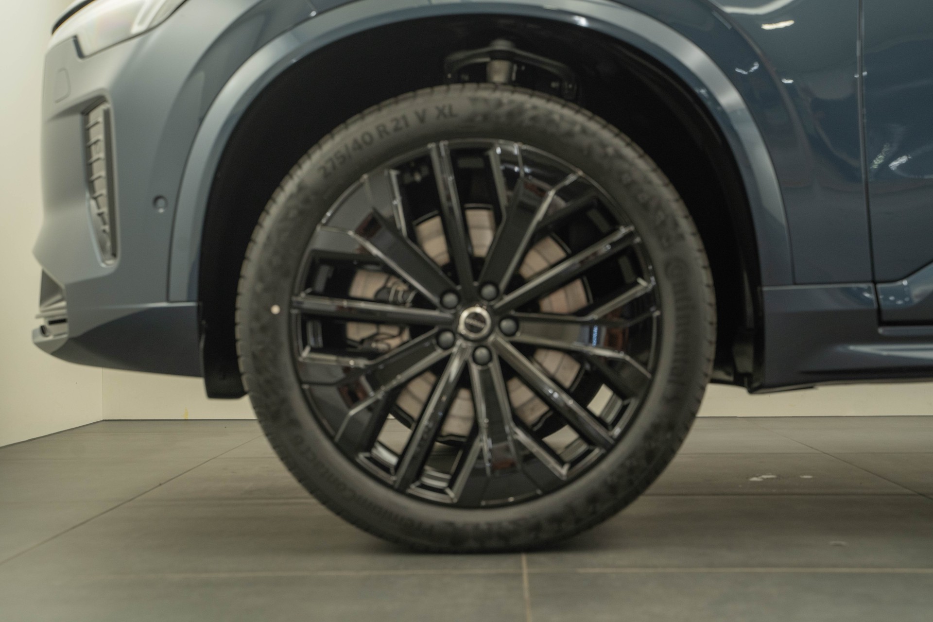 VOLVO XC90 2.0 T8 TE Black Edition eAWD-image-15