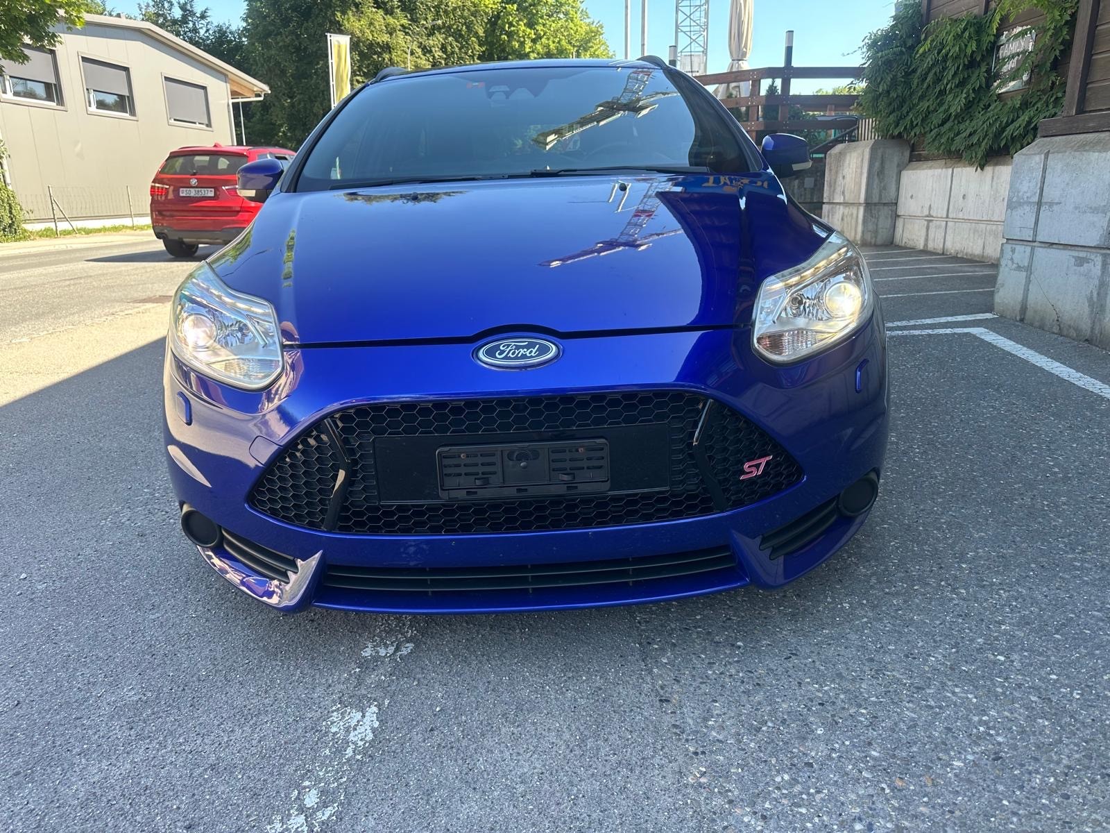 FORD Focus 2.0 SCTi ST-3-image-4