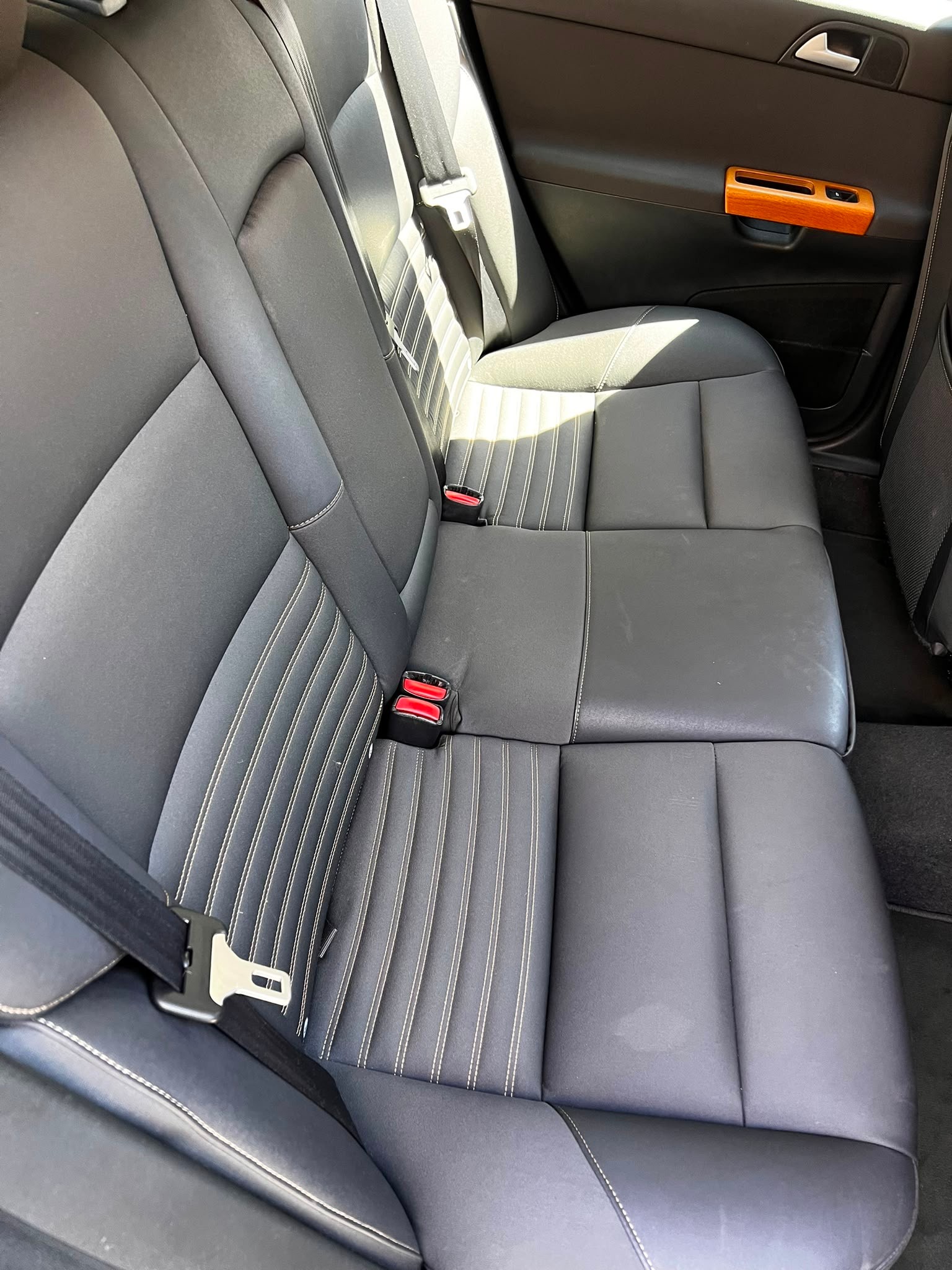 VOLVO V50 D5 Kinetic-image-7