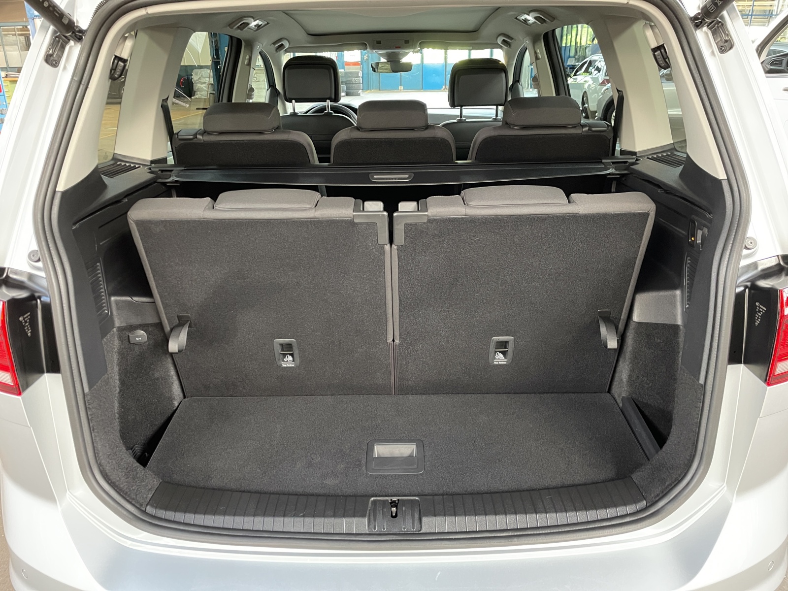 VW Touran 1.5 TSI Comfortline DSG 7Pl. AHK-image-10