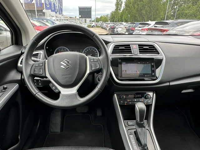 SUZUKI SX4 S-Cross 1.4 16V Piz Sulai Top 4WD Automatic-image-13