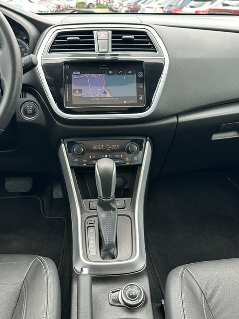 SUZUKI SX4 S-Cross 1.4 16V Piz Sulai Top 4WD Automatic-image-12