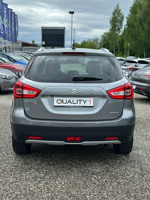 SUZUKI SX4 S-Cross 1.4 16V Piz Sulai Top 4WD Automatic-image-4