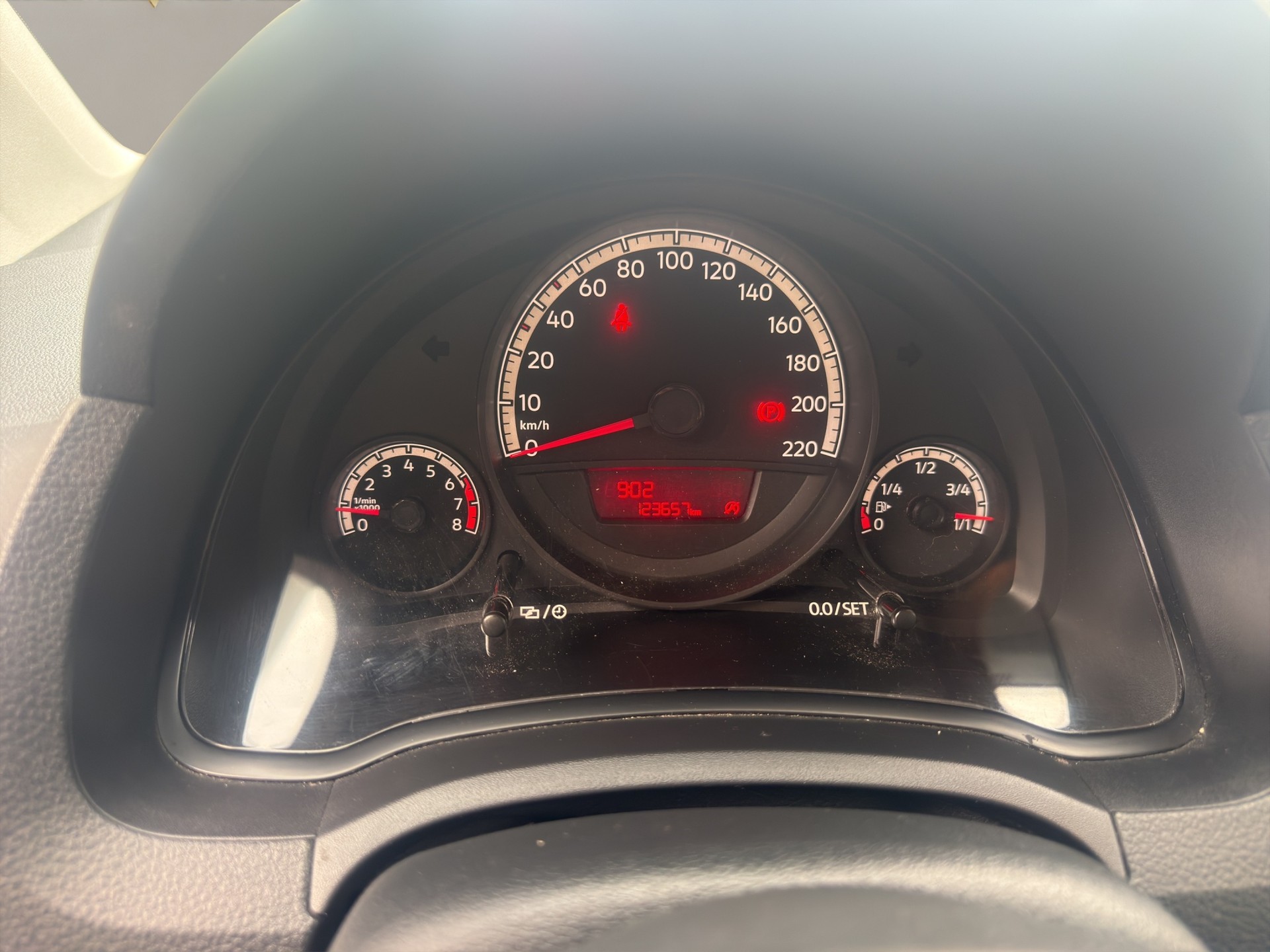 VW Up 1.0 BMT sound up-image-9