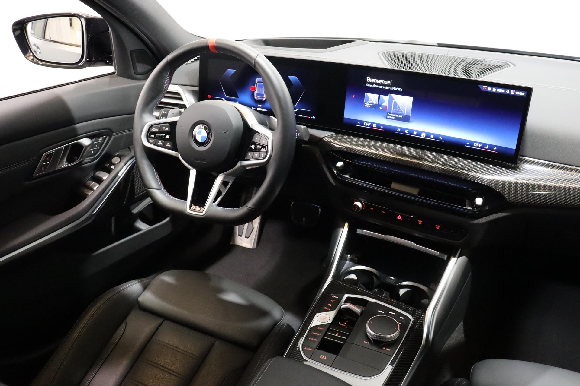 BMW M340i xDrive Touring-image-9