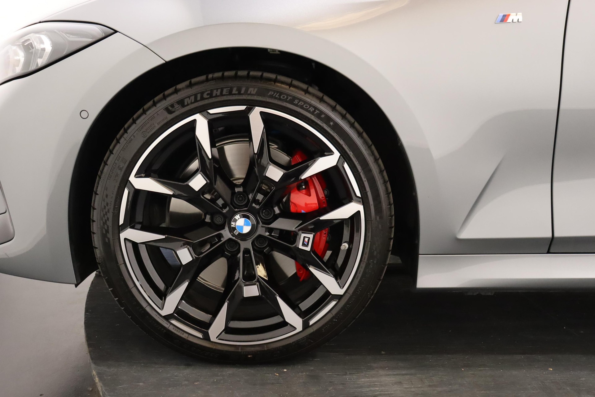 BMW M340i xDrive Touring-image-5
