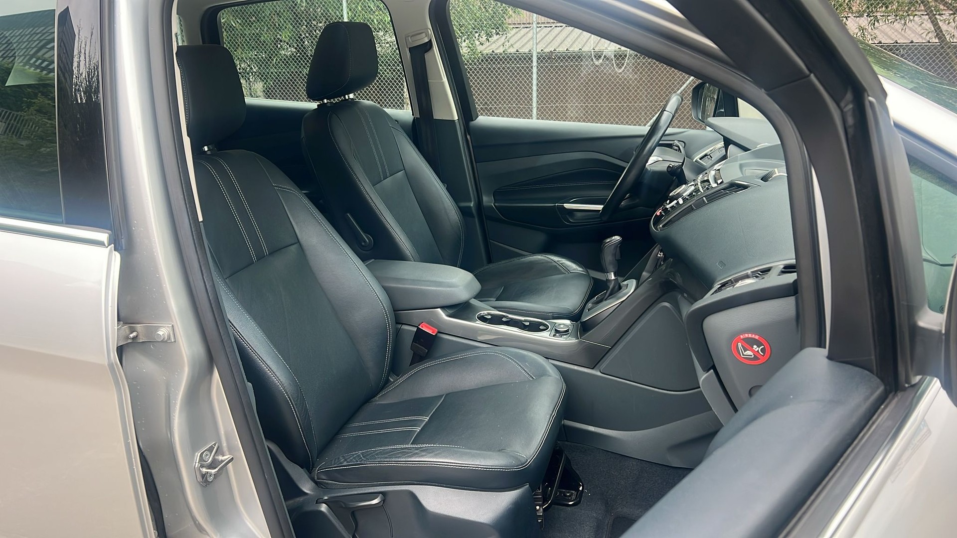 FORD C-Max 2.0 TDCi Titanium PowerShift-image-14
